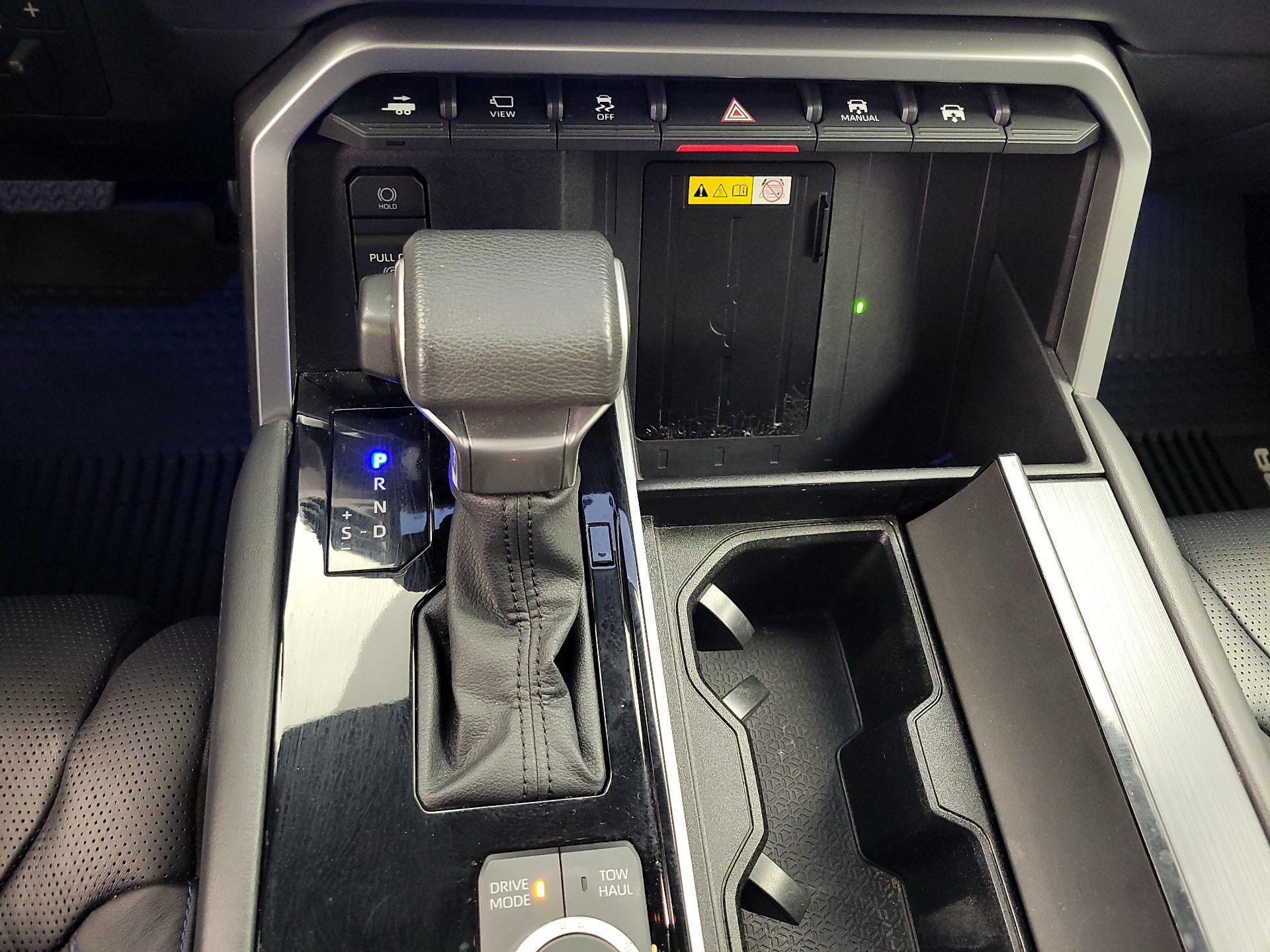 Thumbnail: 2022 Toyota Tundra - 17