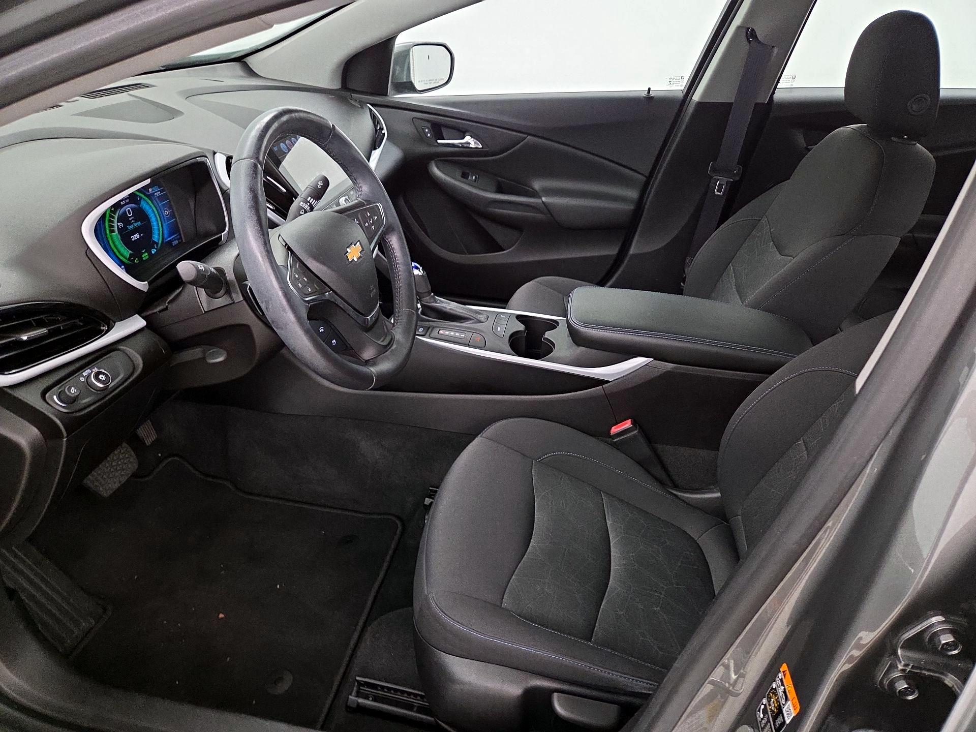 Thumbnail: 2017 Chevrolet Volt - 11