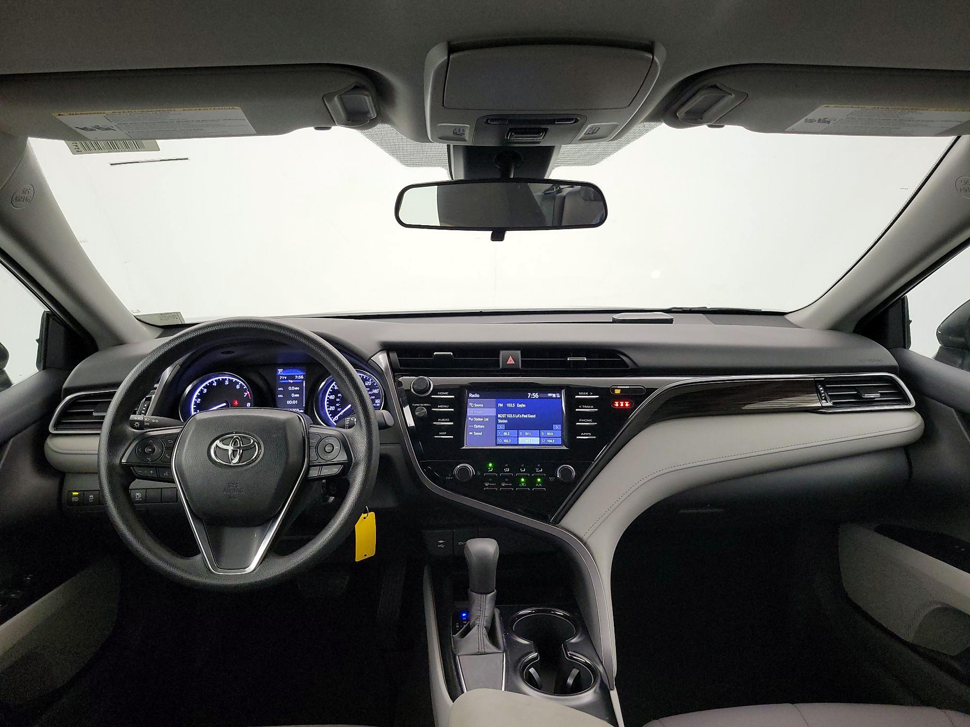 Thumbnail: 2019 Toyota Camry - 9