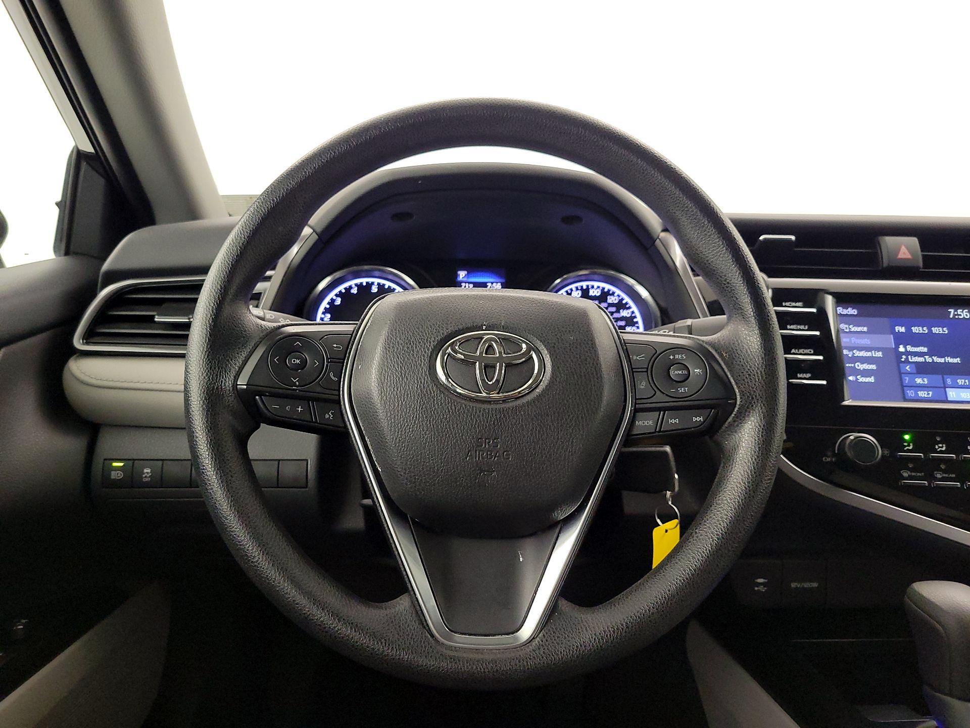 Thumbnail: 2019 Toyota Camry - 10