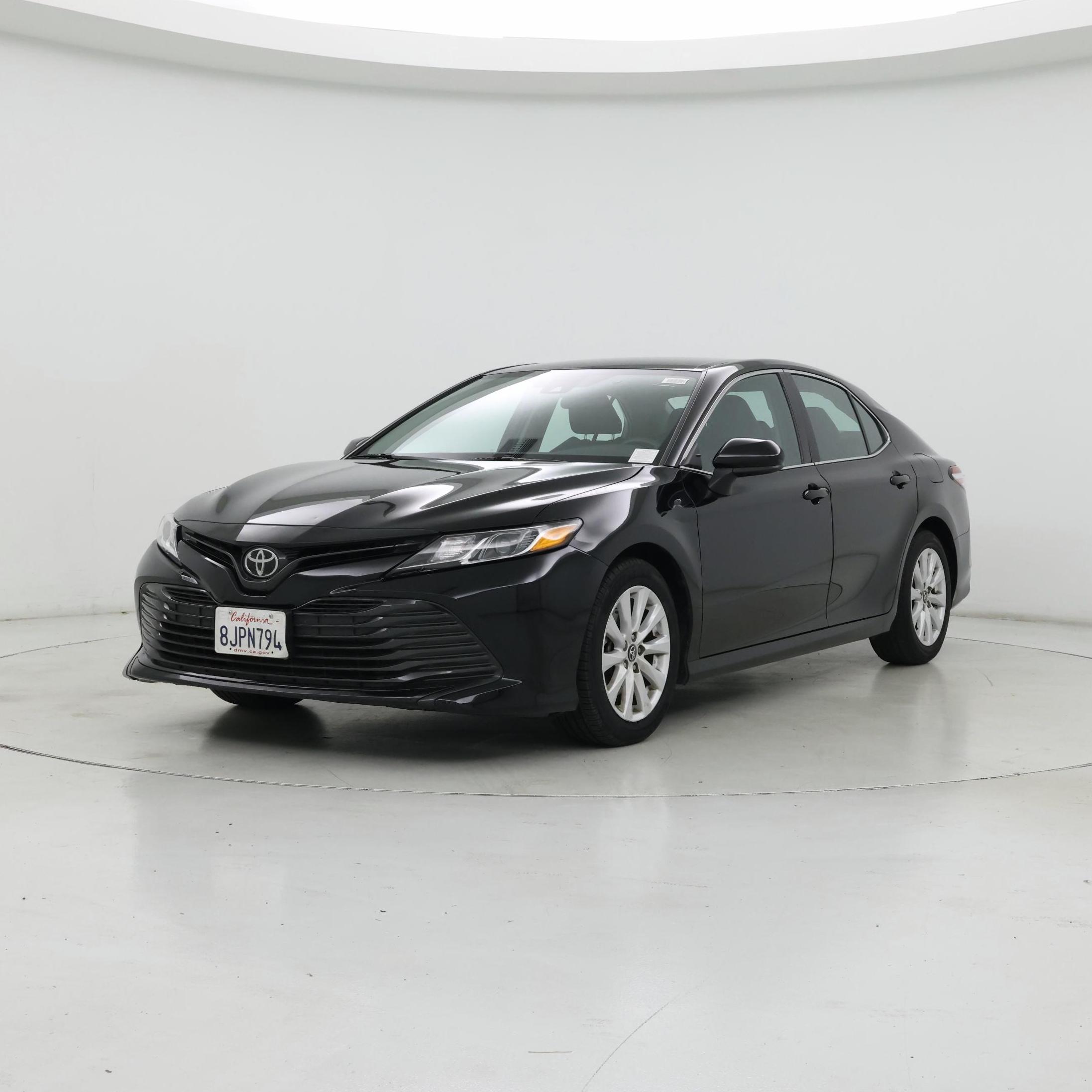 Thumbnail: 2019 Toyota Camry - 4