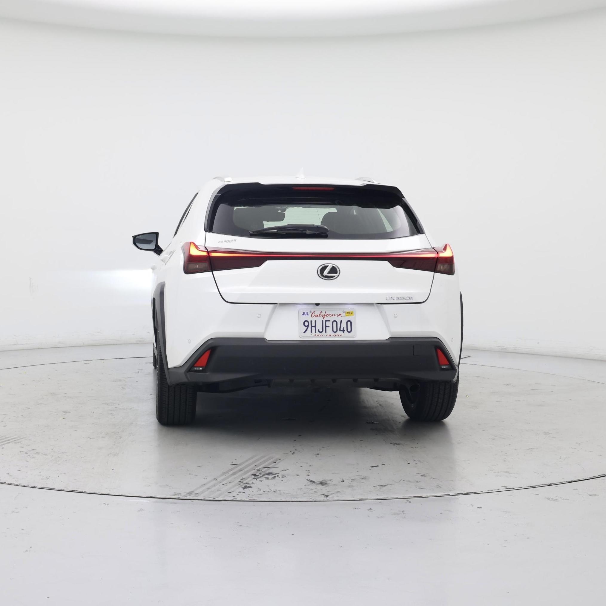 Thumbnail: 2024 Lexus UX - 6