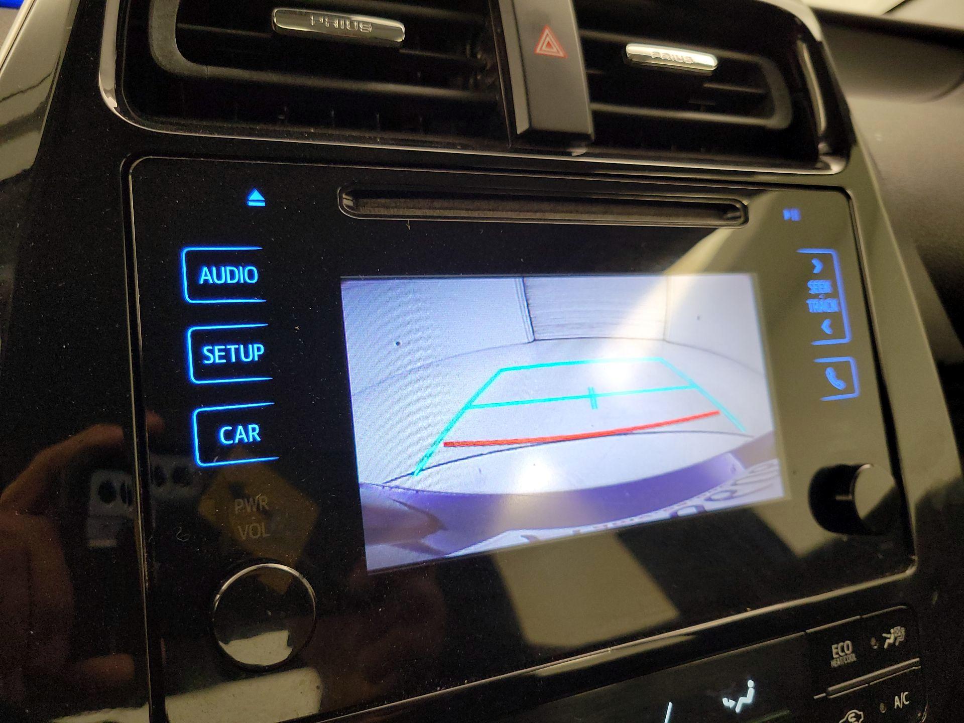 Thumbnail: 2017 Toyota Prius - 14