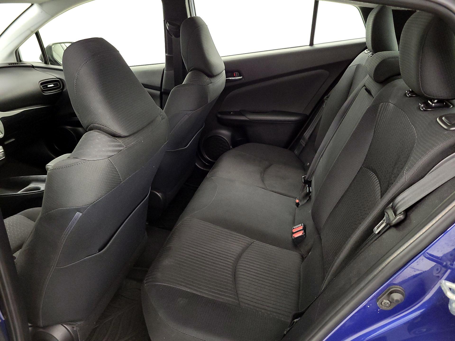 Thumbnail: 2017 Toyota Prius - 19