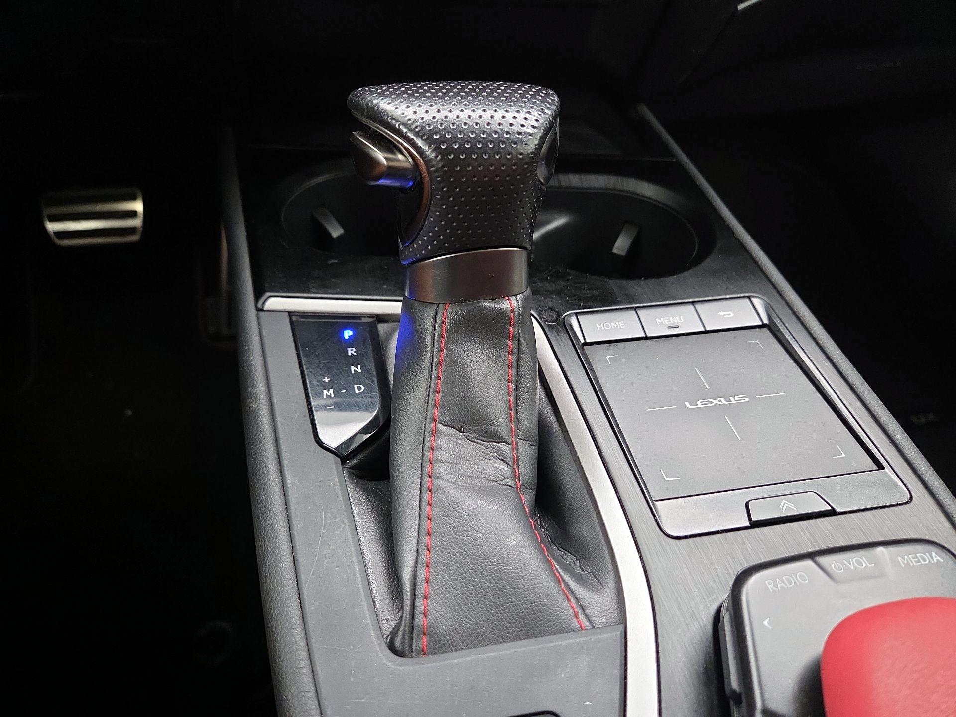 Thumbnail: 2019 Lexus UX - 17