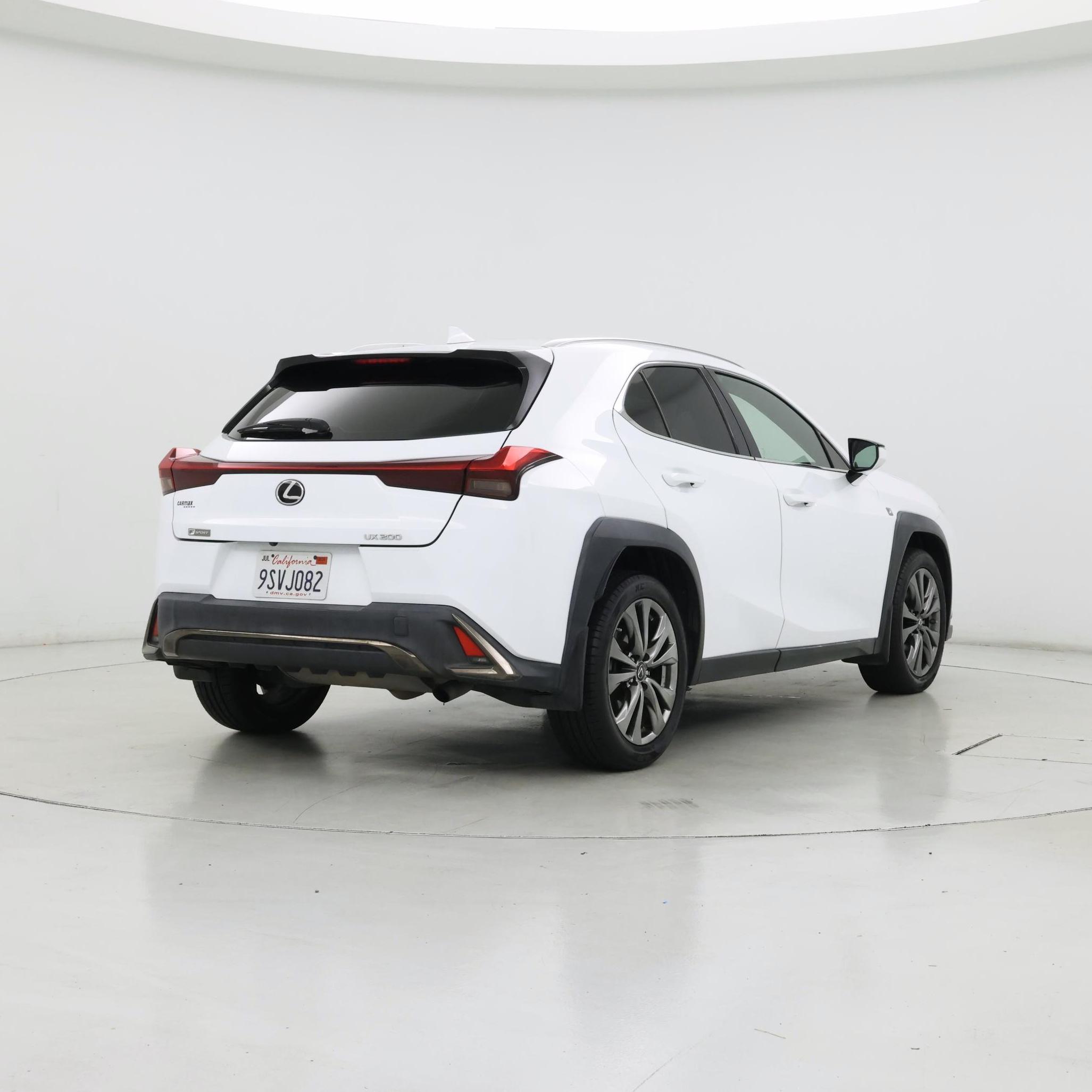Thumbnail: 2019 Lexus UX - 8