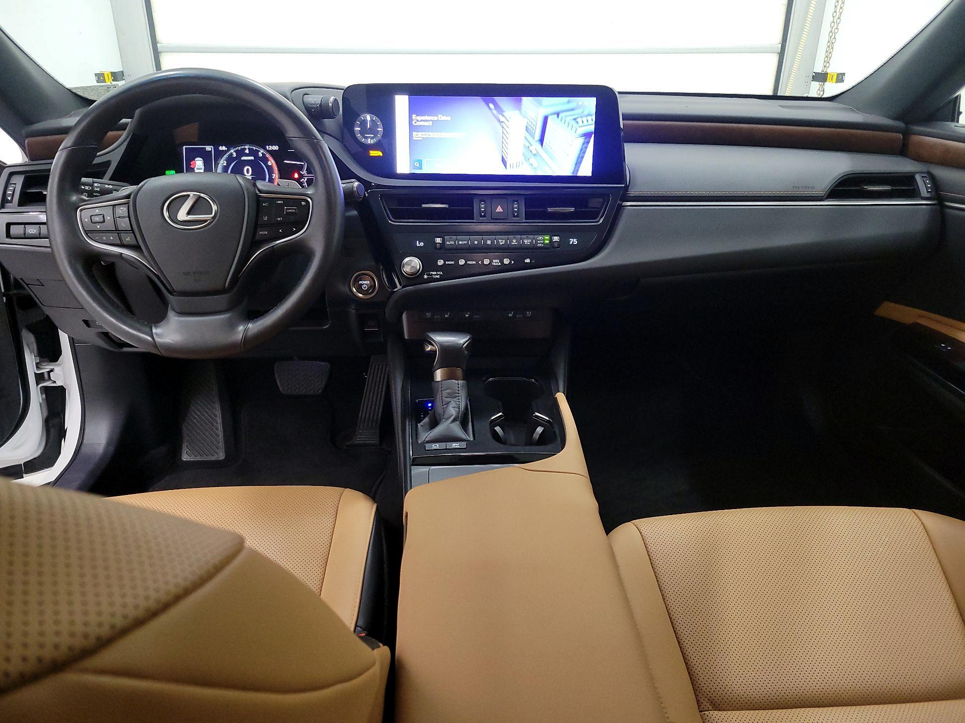Thumbnail: 2024 Lexus ES - 9