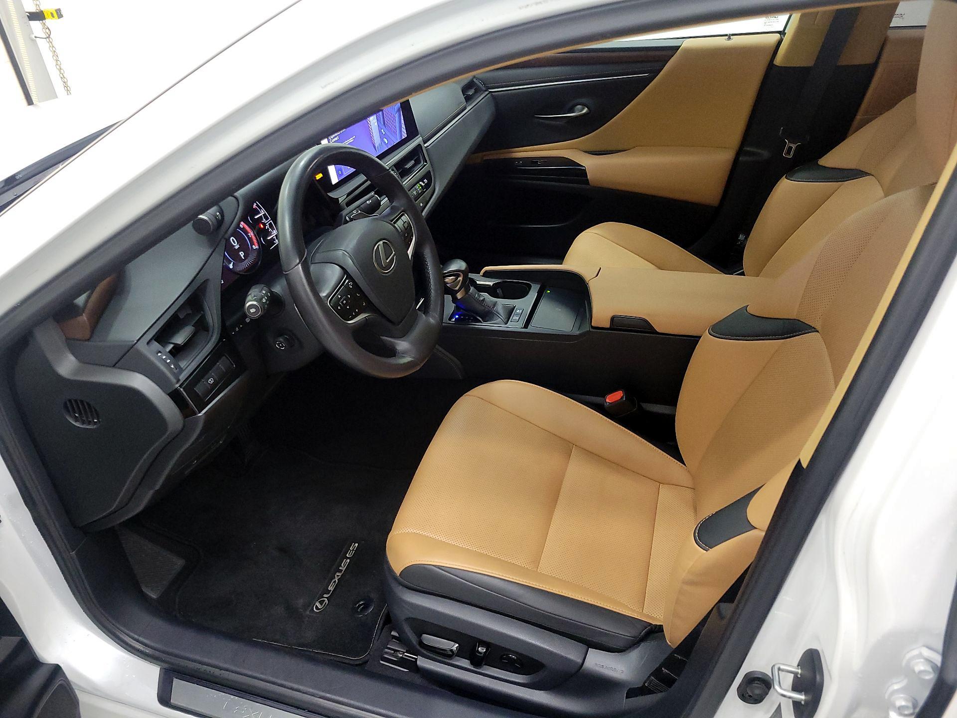 Thumbnail: 2024 Lexus ES - 11