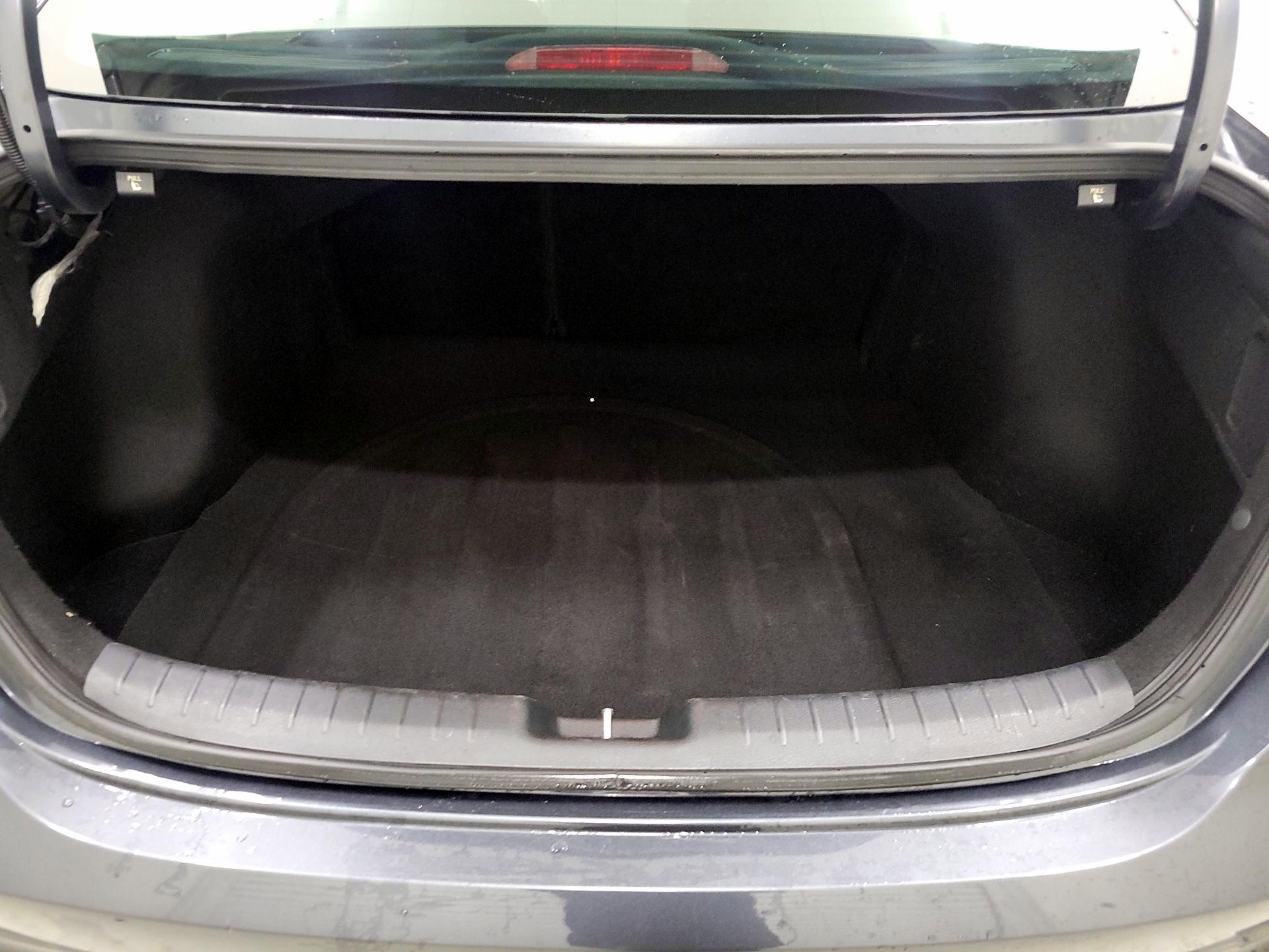 Thumbnail: 2023 Kia Forte - 19