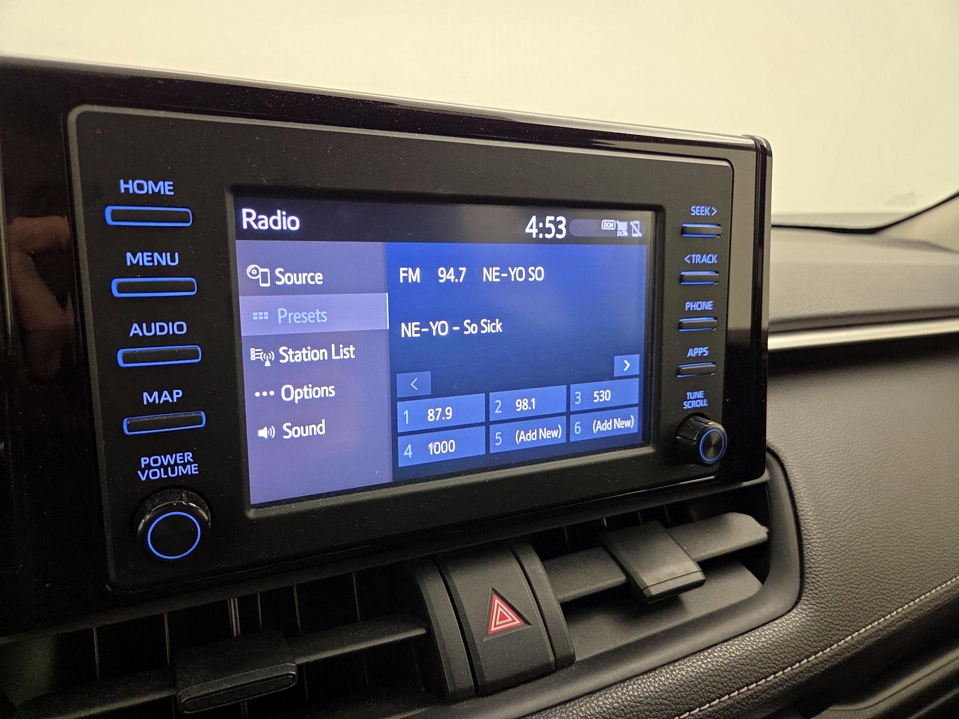 Thumbnail: 2019 Toyota RAV4 - 15