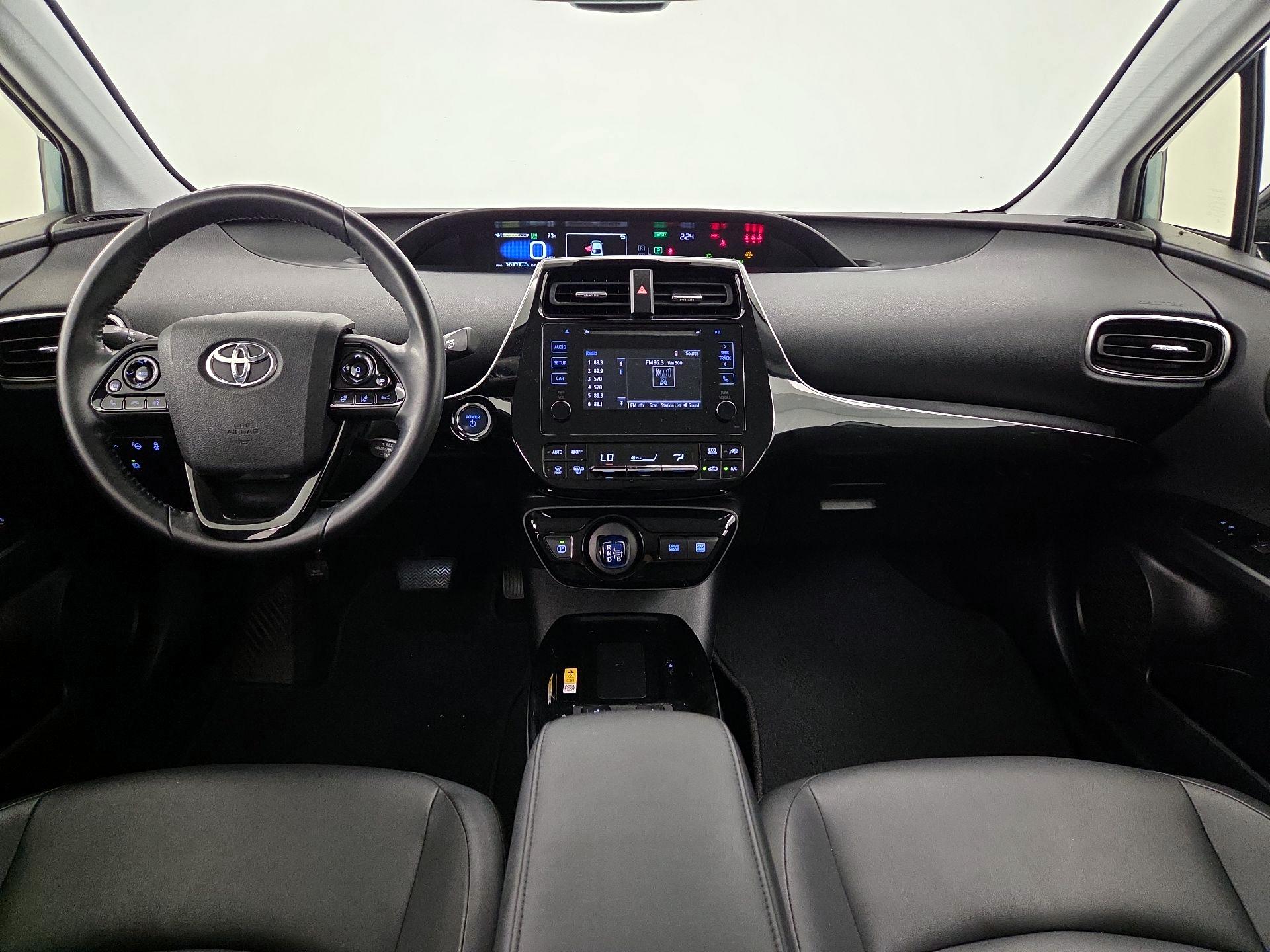 Thumbnail: 2019 Toyota Prius - 9