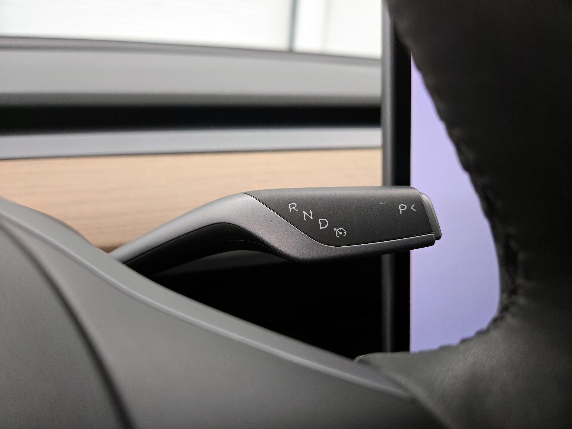 Thumbnail: 2023 Tesla Model 3 - 17