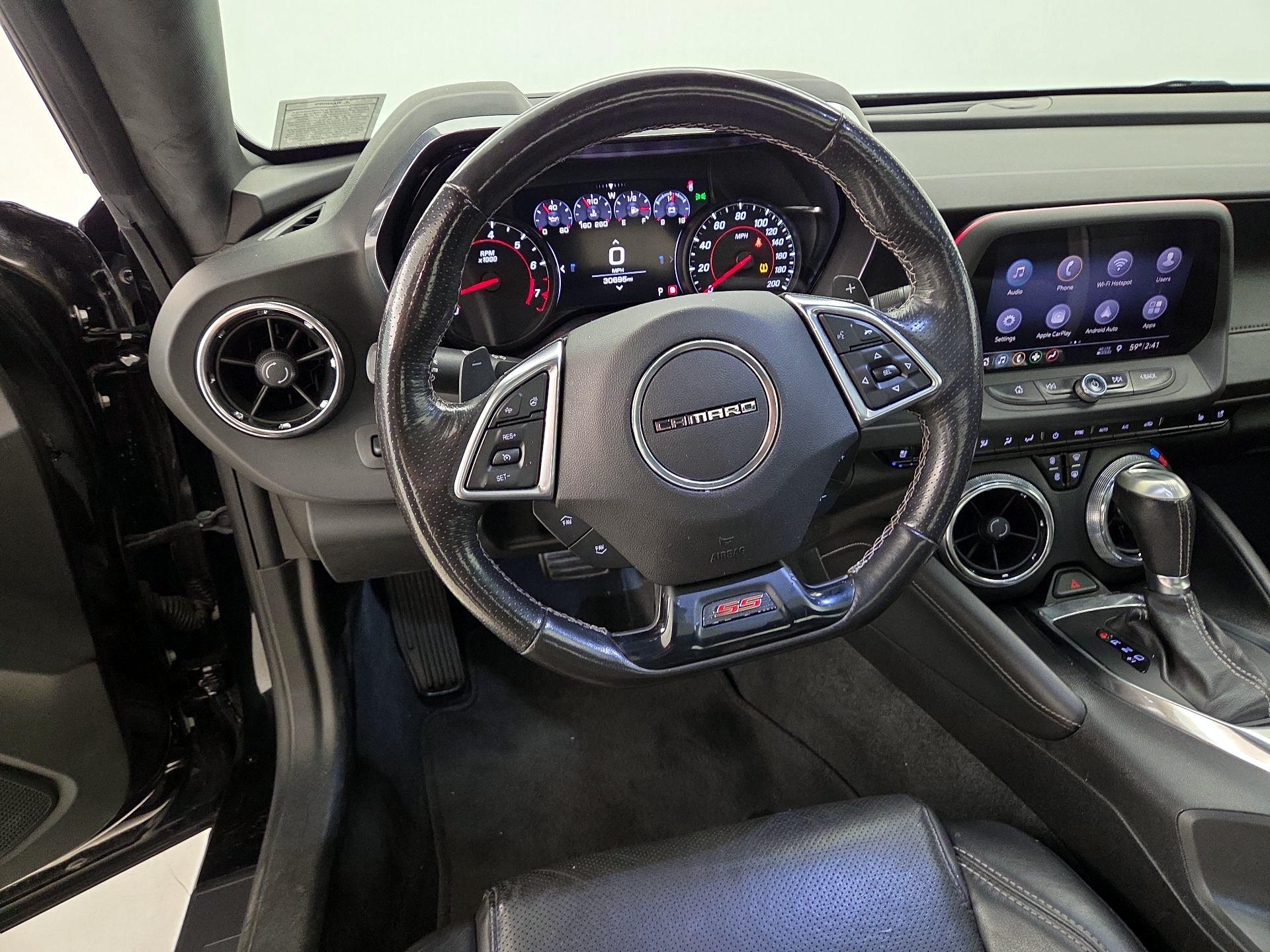 Thumbnail: 2019 Chevrolet Camaro - 10