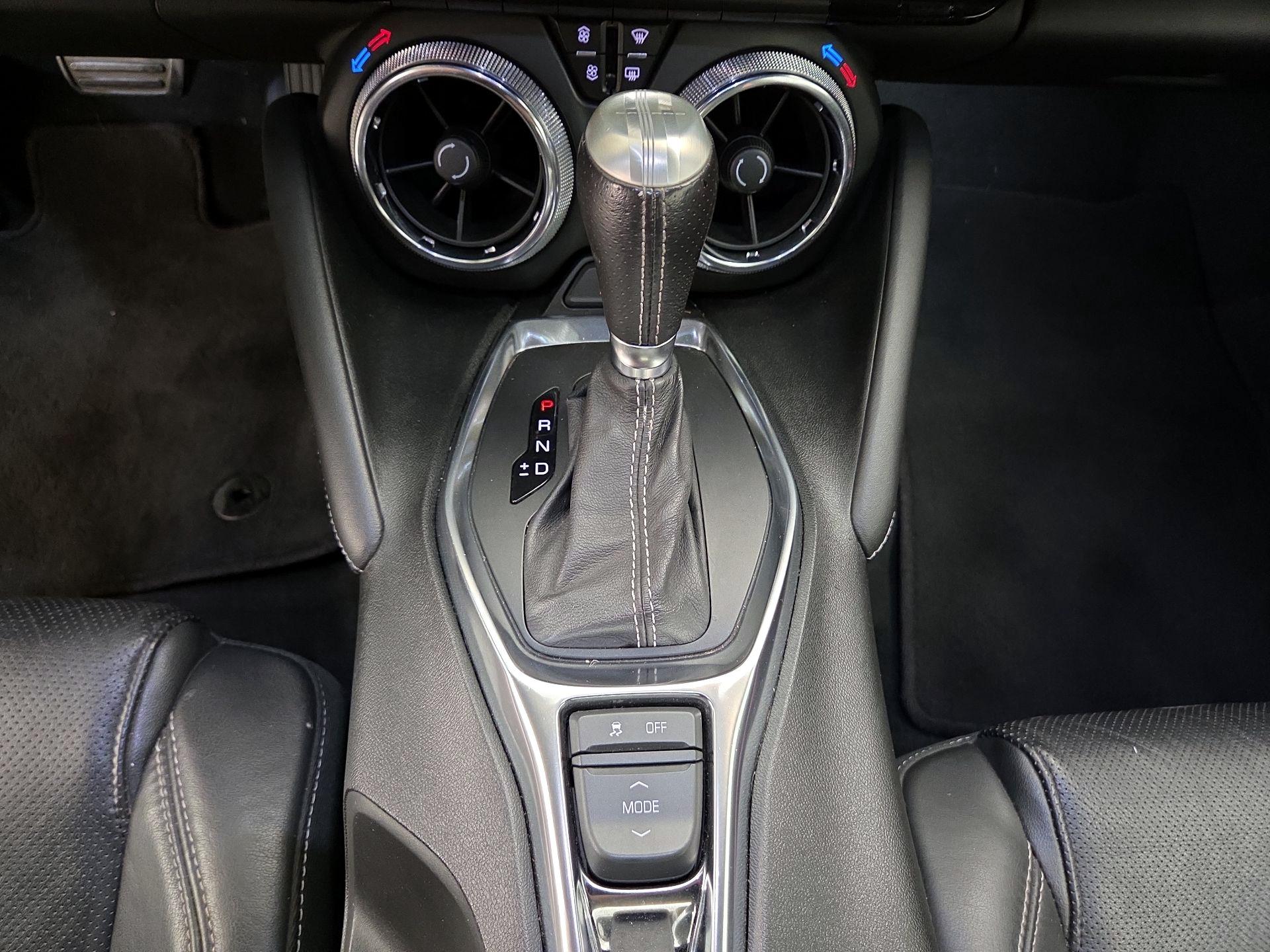 Thumbnail: 2019 Chevrolet Camaro - 17