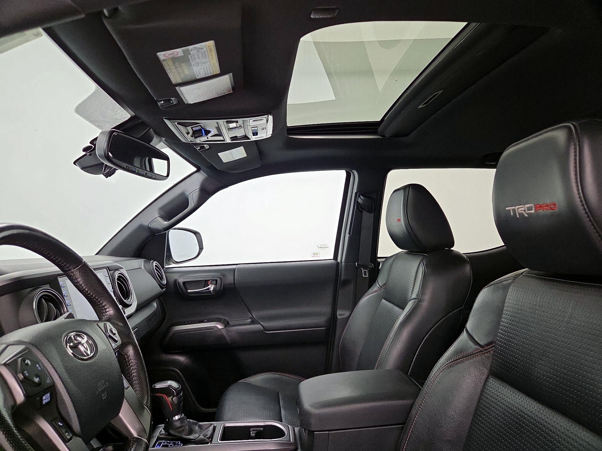 Thumbnail: 2020 Toyota Tacoma - 20