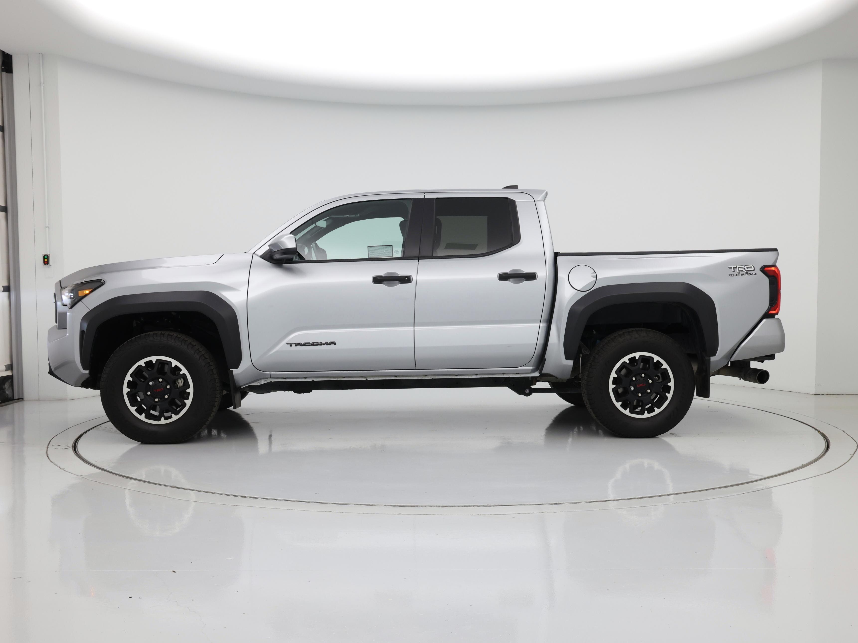 Thumbnail: 2024 Toyota Tacoma - 3