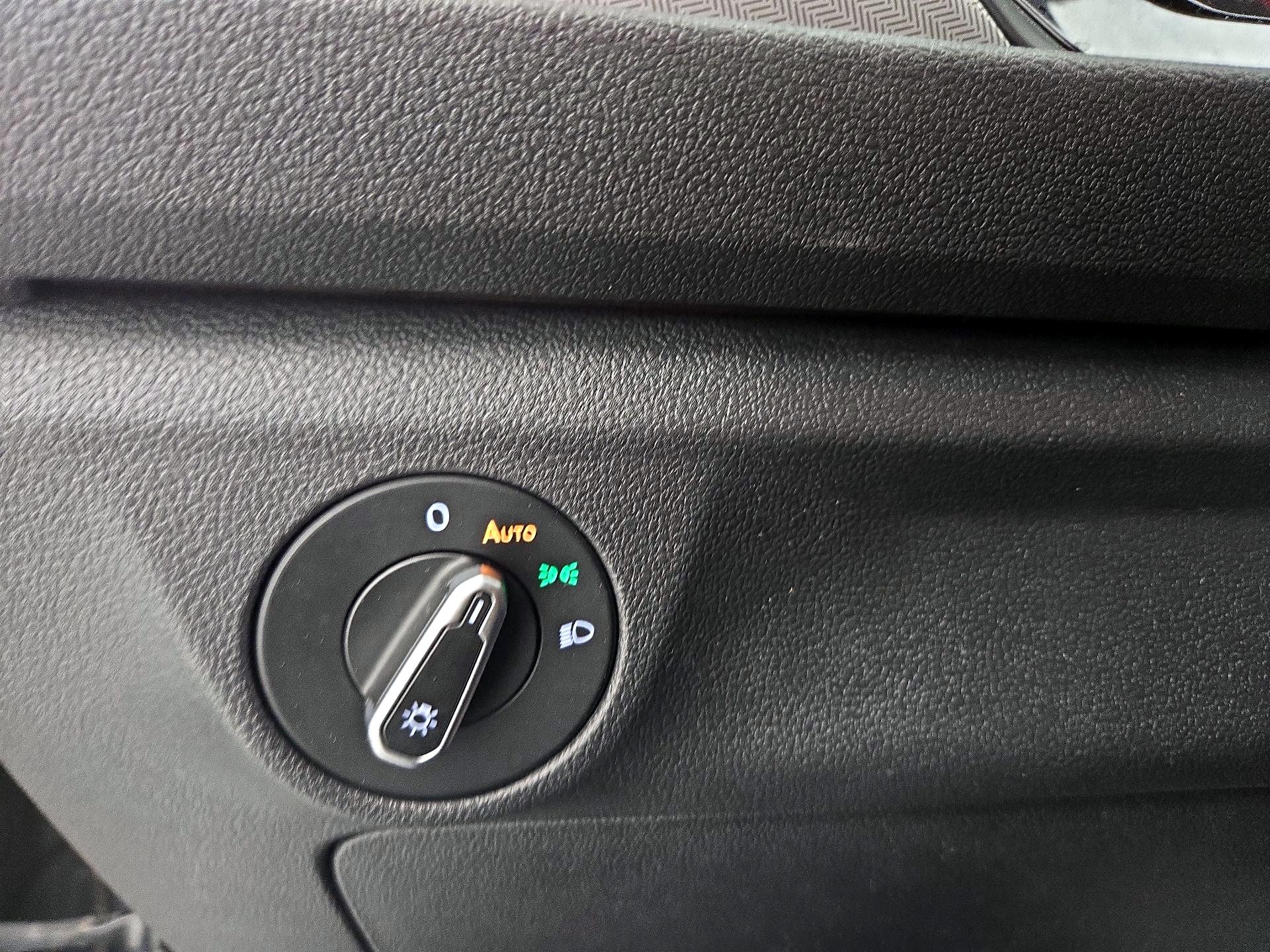 Thumbnail: 2021 Volkswagen Jetta - 13