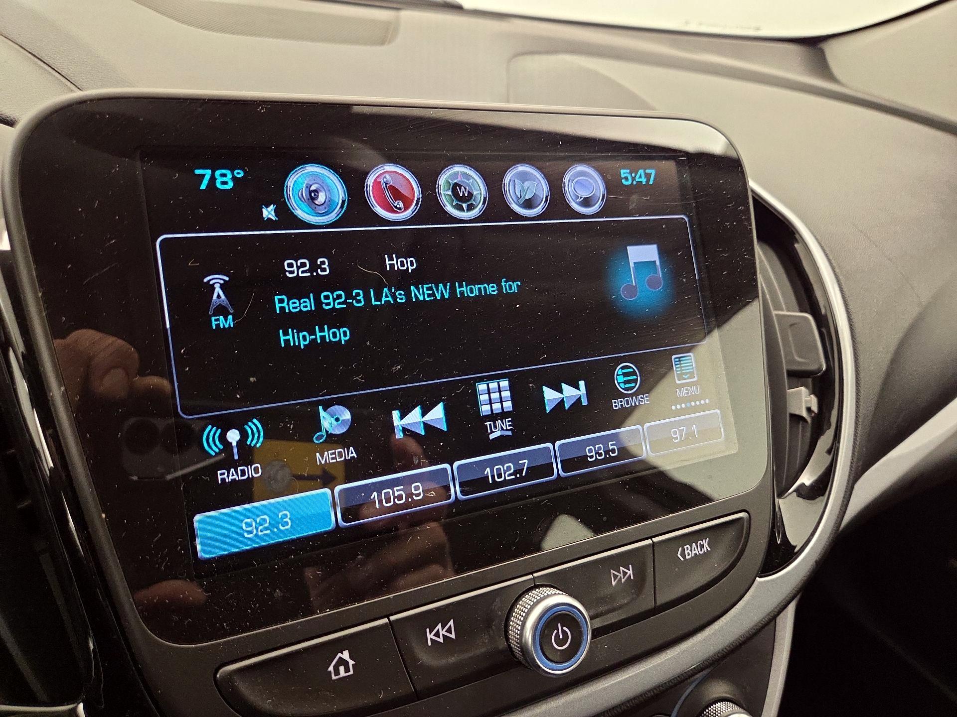 Thumbnail: 2017 Chevrolet Volt - 15