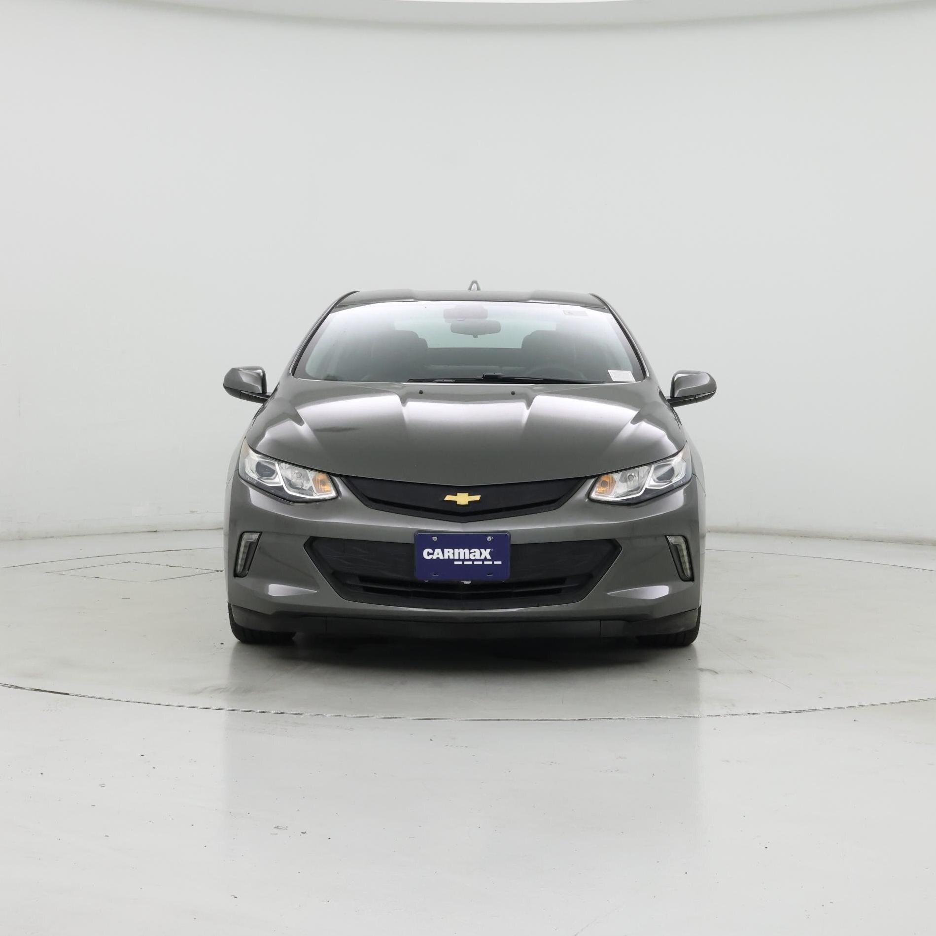 Thumbnail: 2017 Chevrolet Volt - 5