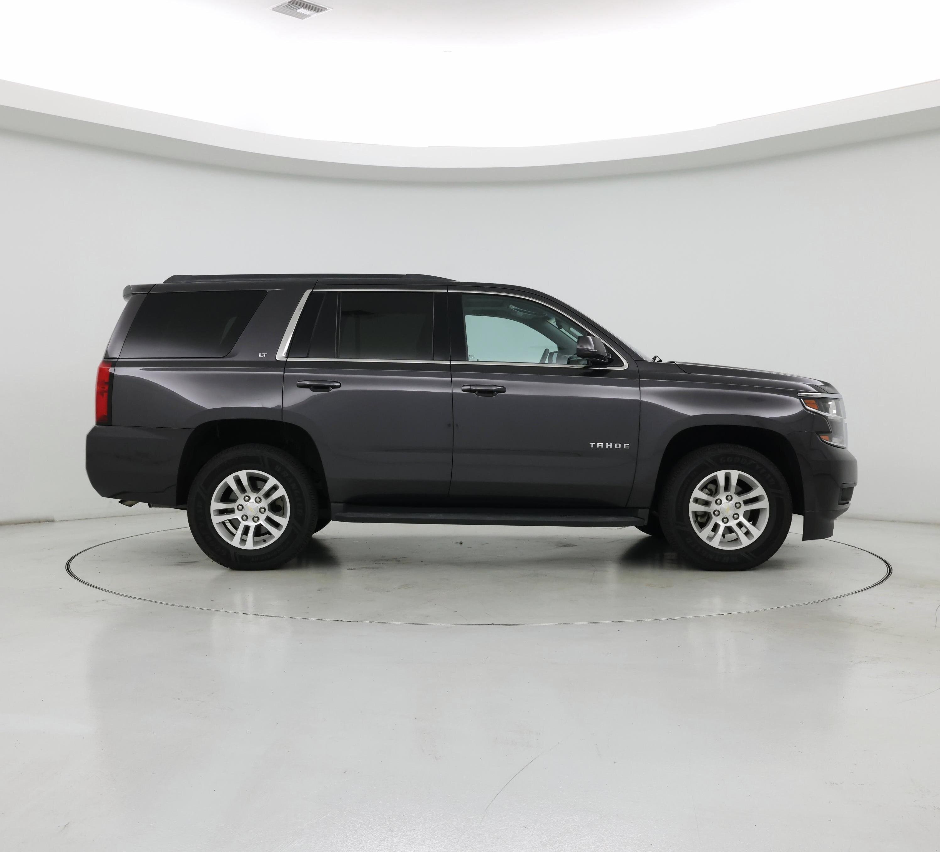 Thumbnail: 2016 Chevrolet Tahoe - 7