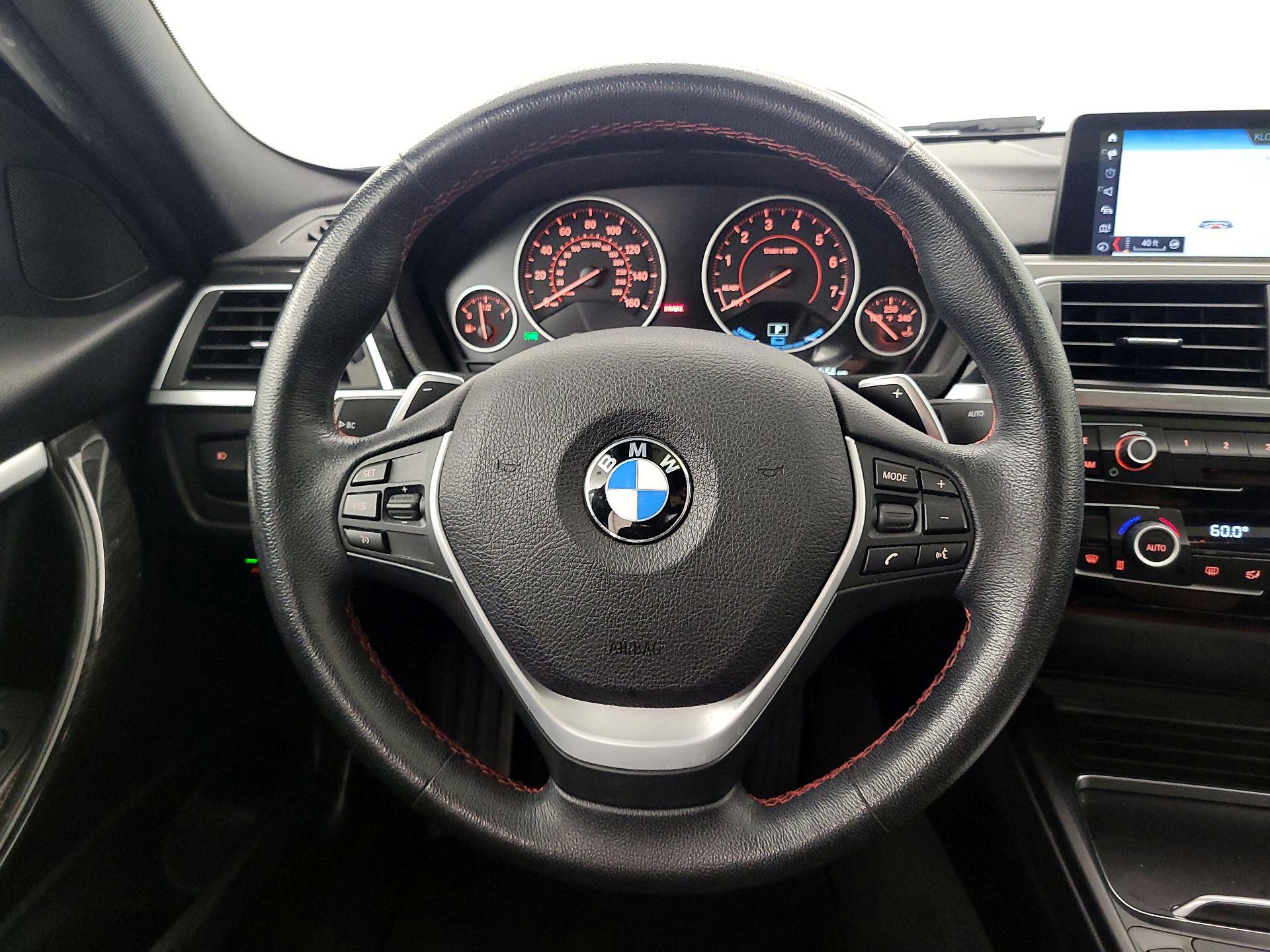 Thumbnail: 2018 BMW 3 Series - 10