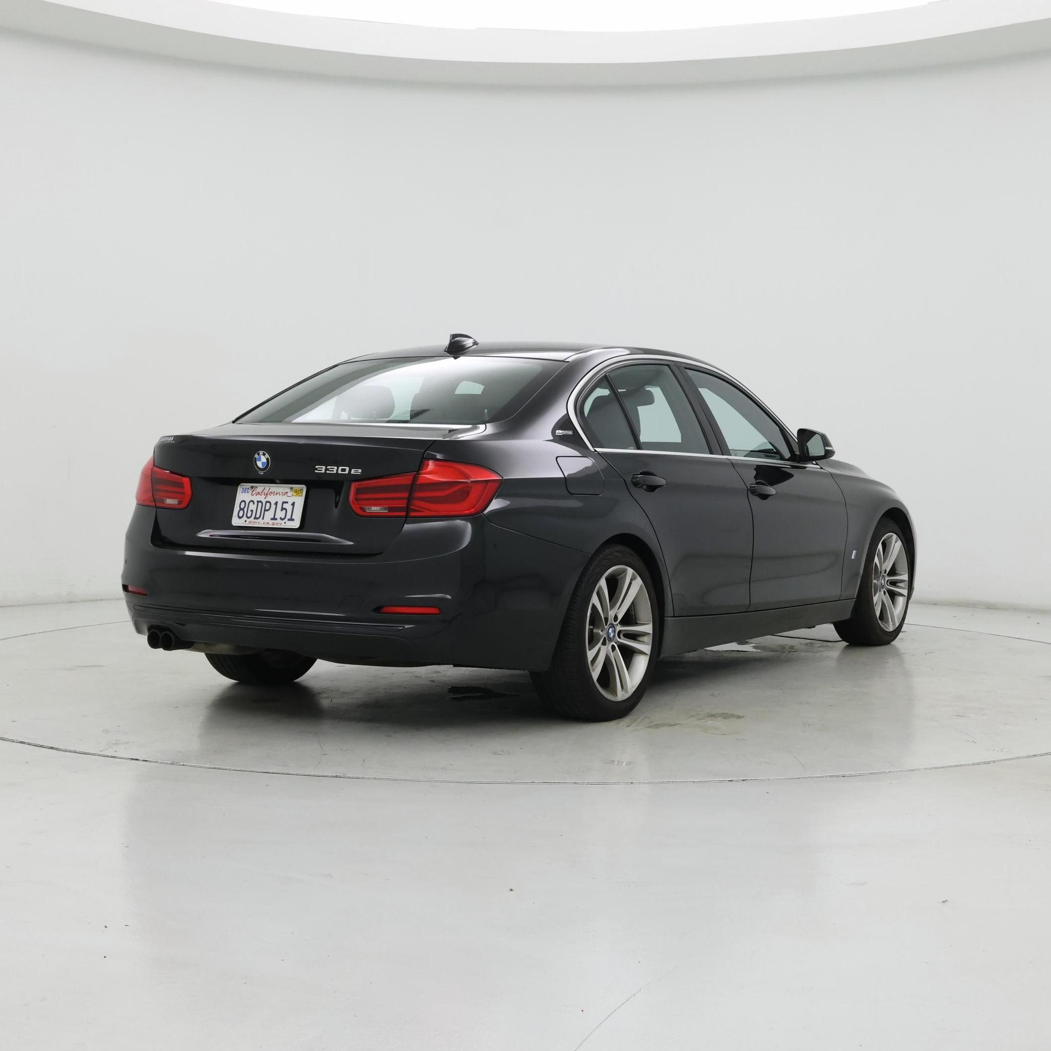 Thumbnail: 2018 BMW 3 Series - 8