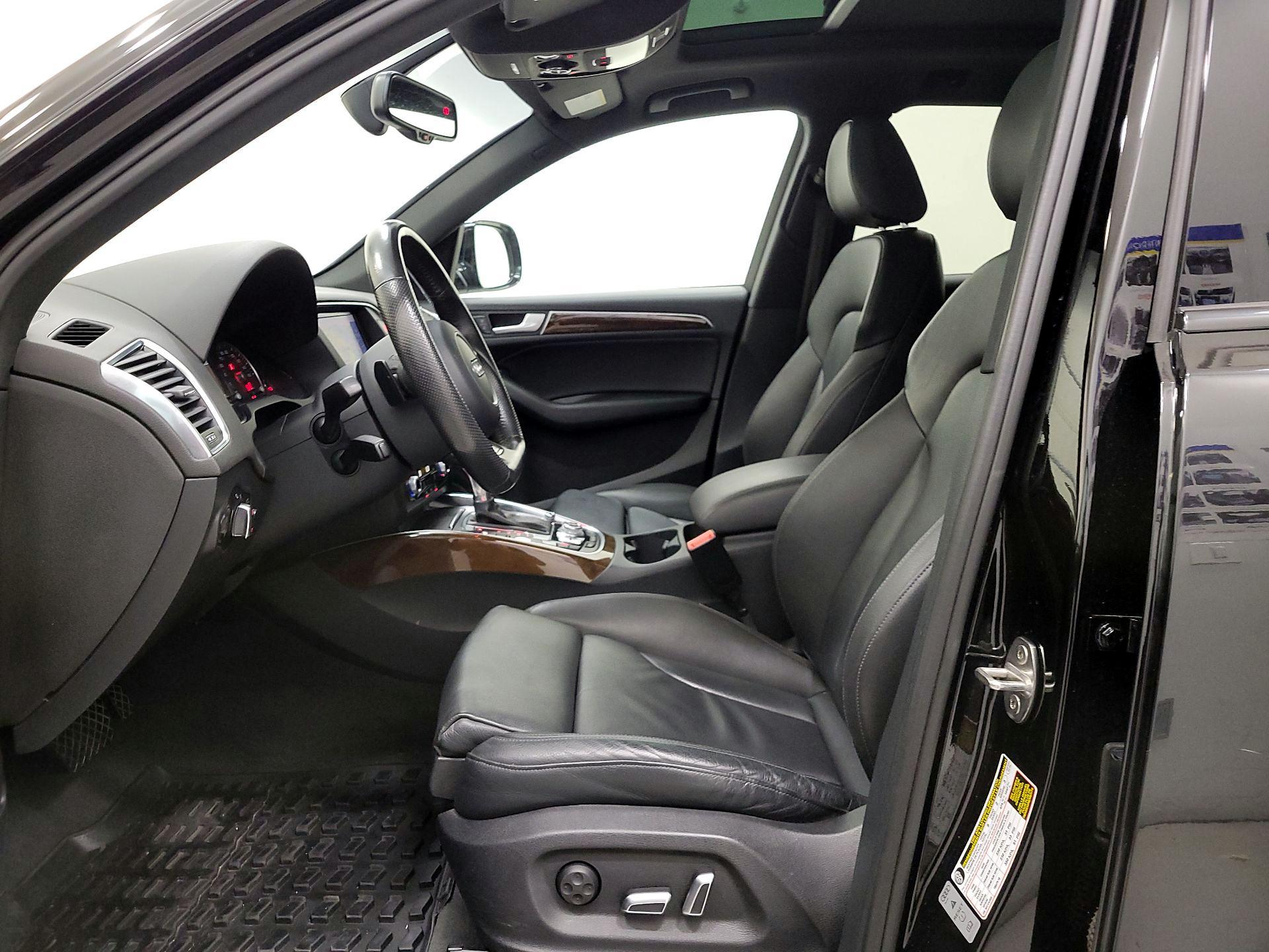 Thumbnail: 2017 Audi Q5 - 11