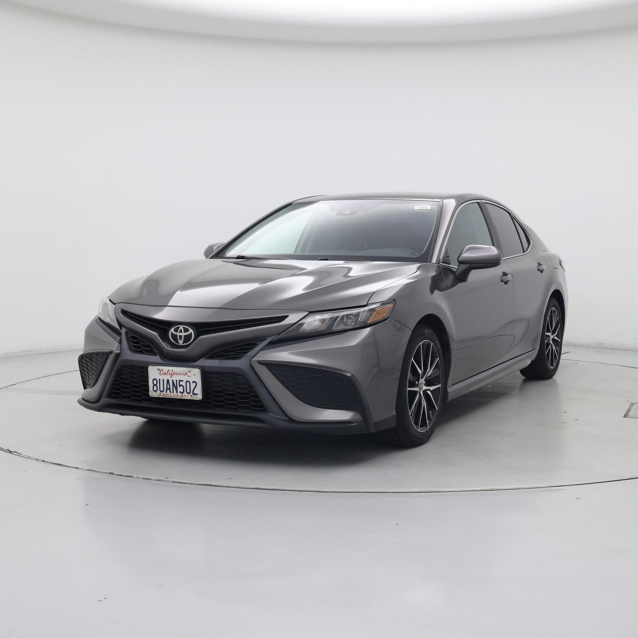 Thumbnail: 2021 Toyota Camry - 4