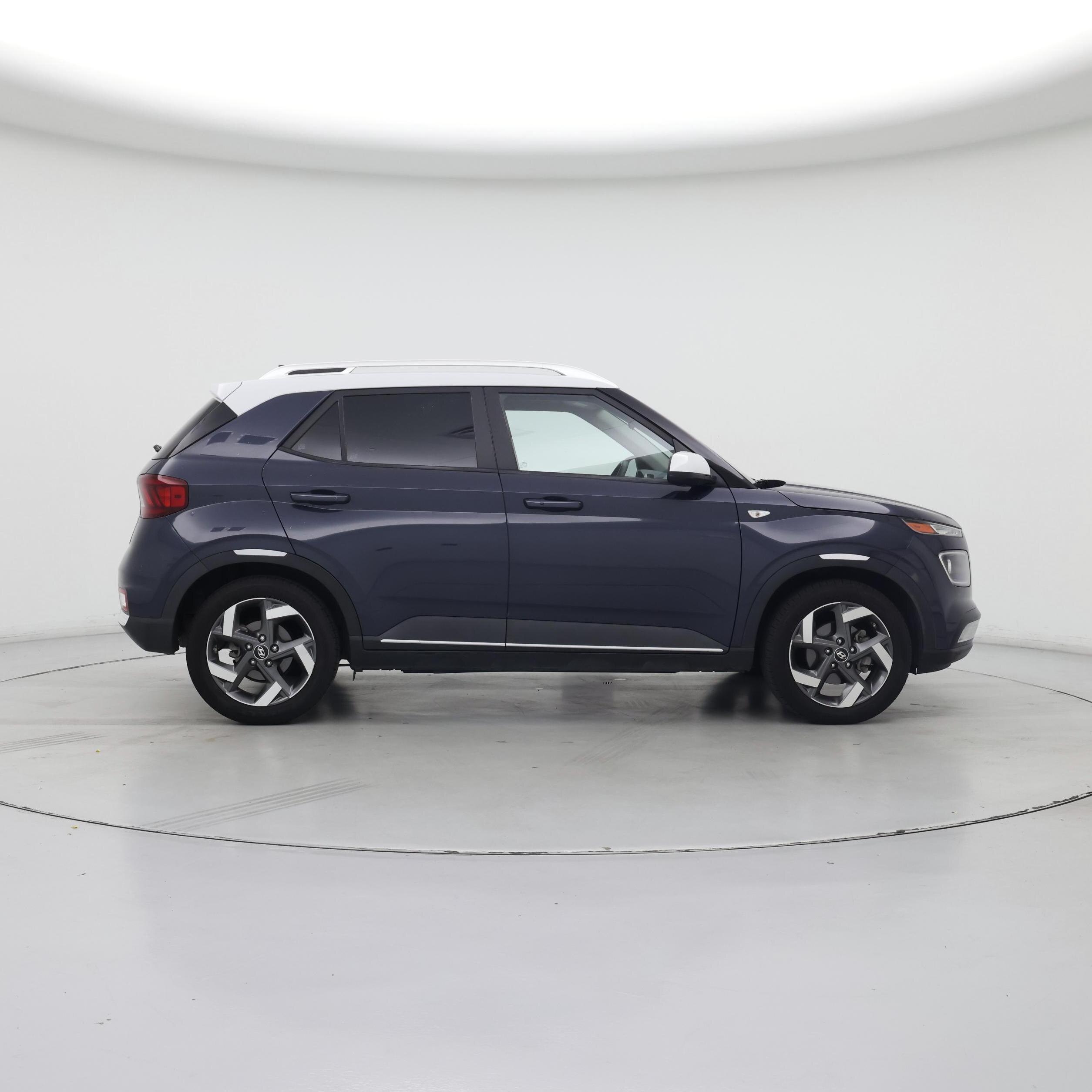 Thumbnail: 2020 Hyundai Venue - 7