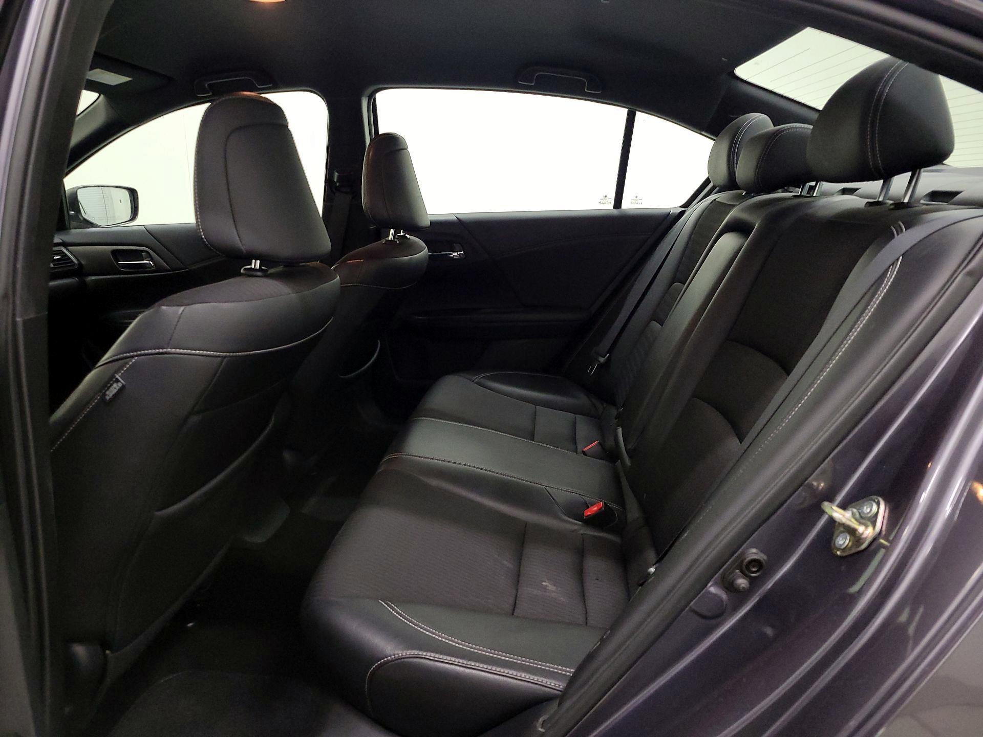 Thumbnail: 2017 Honda Accord - 19