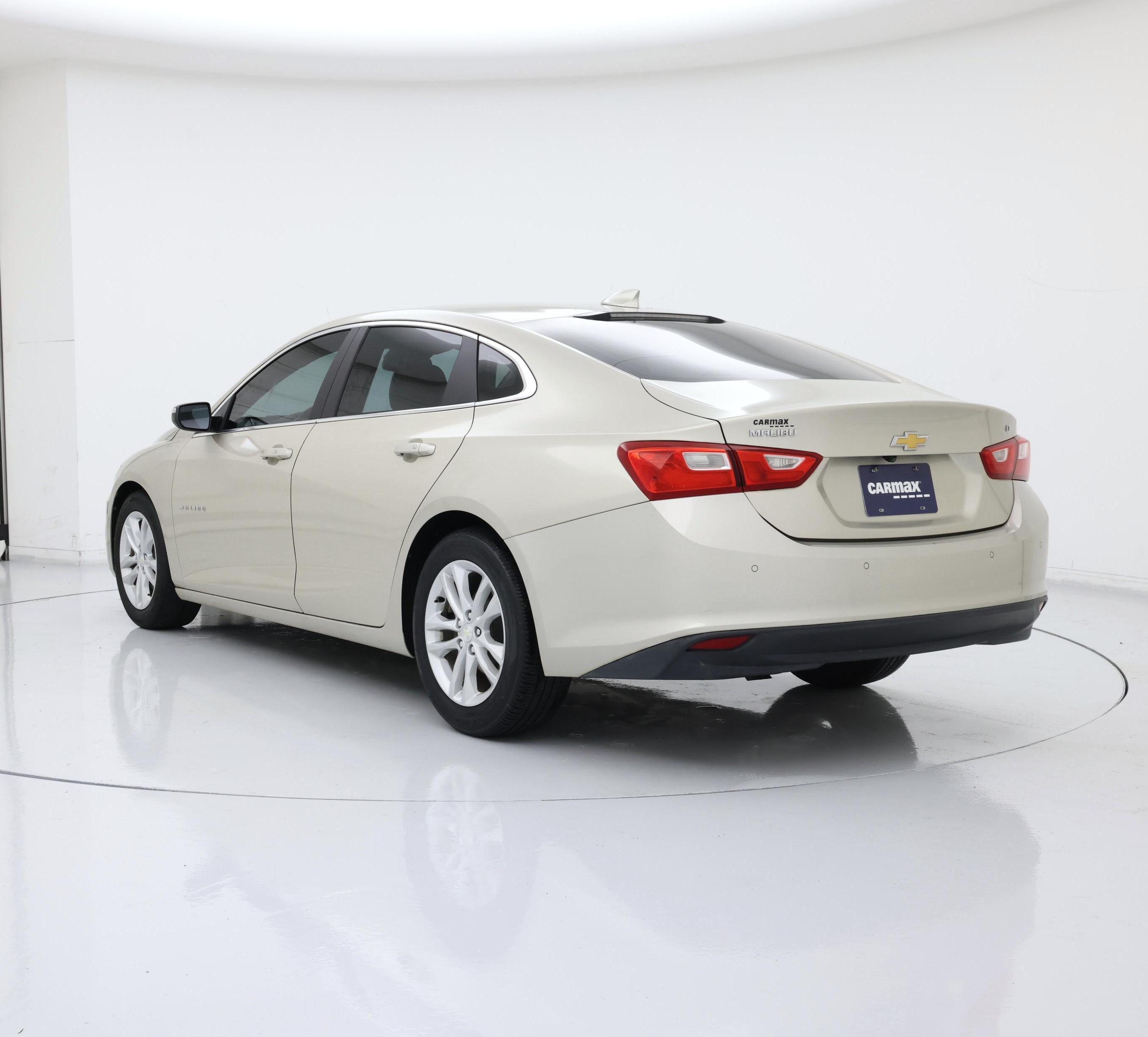 Thumbnail: 2016 Chevrolet Malibu - 2