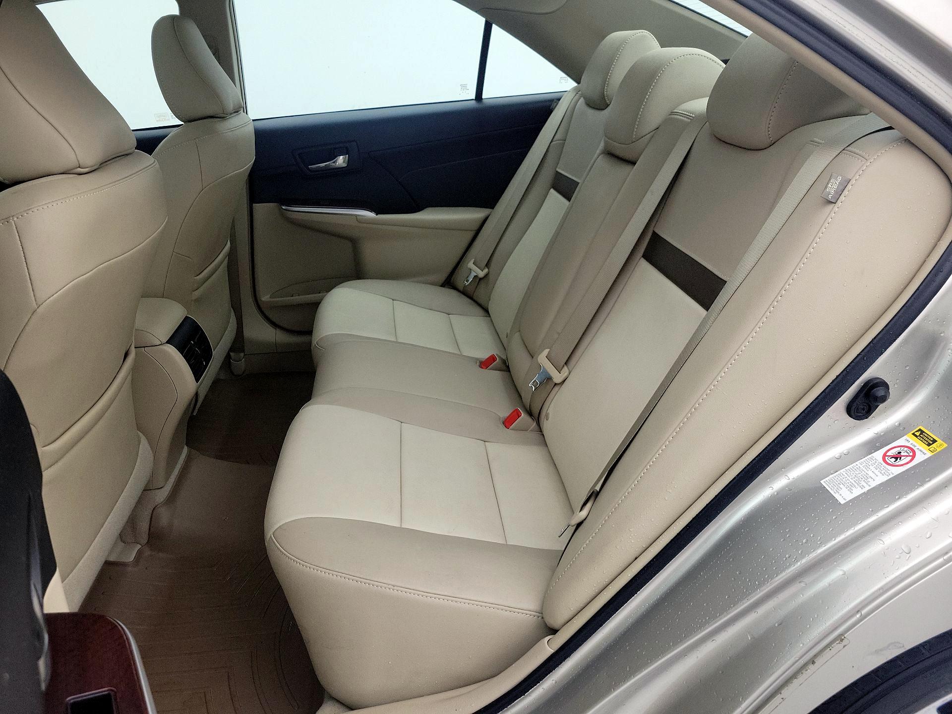 Thumbnail: 2014 Toyota Camry - 20