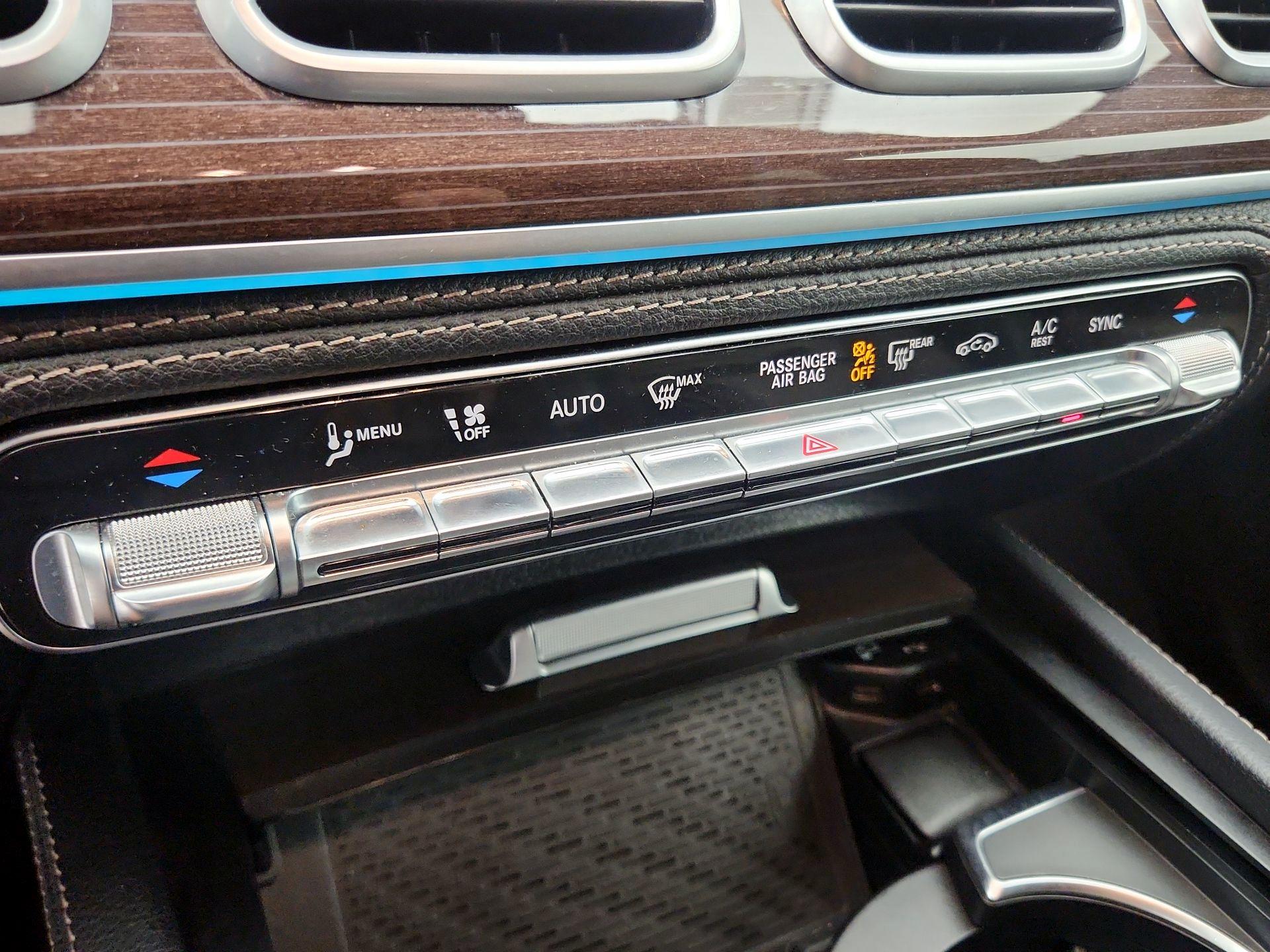 Thumbnail: 2021 Mercedes-Benz GLE - 17