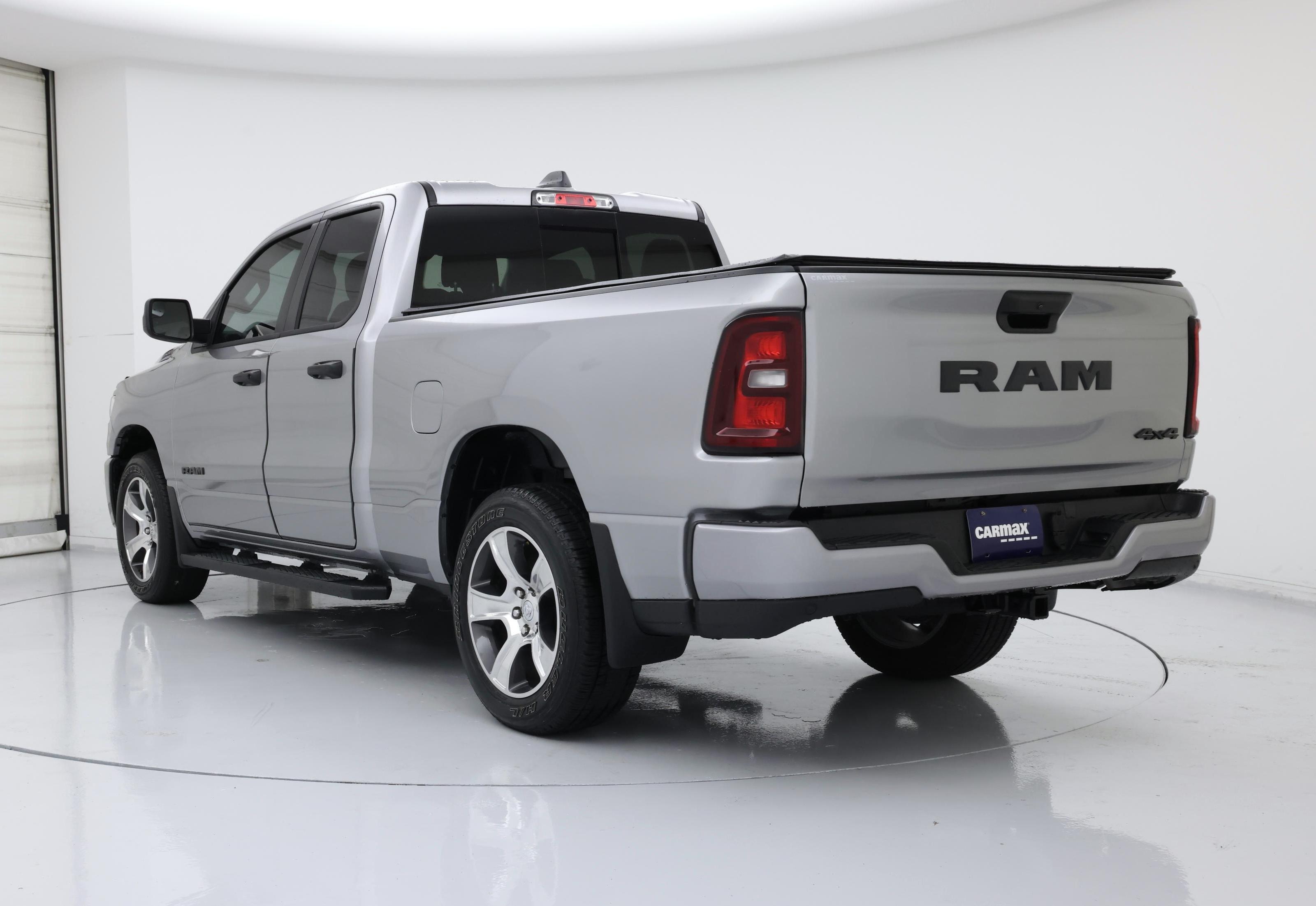 Thumbnail: 2025 RAM 1500 - 2