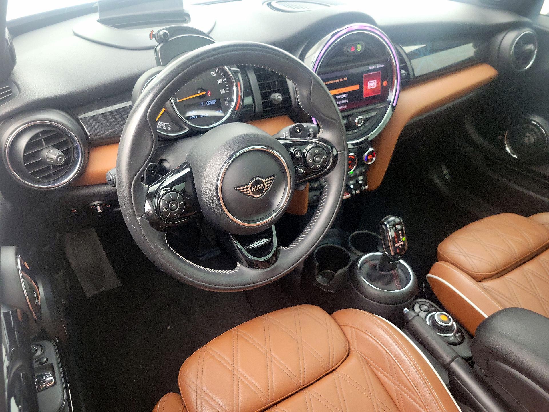 Thumbnail: 2020 MINI Cooper Hardtop - 9