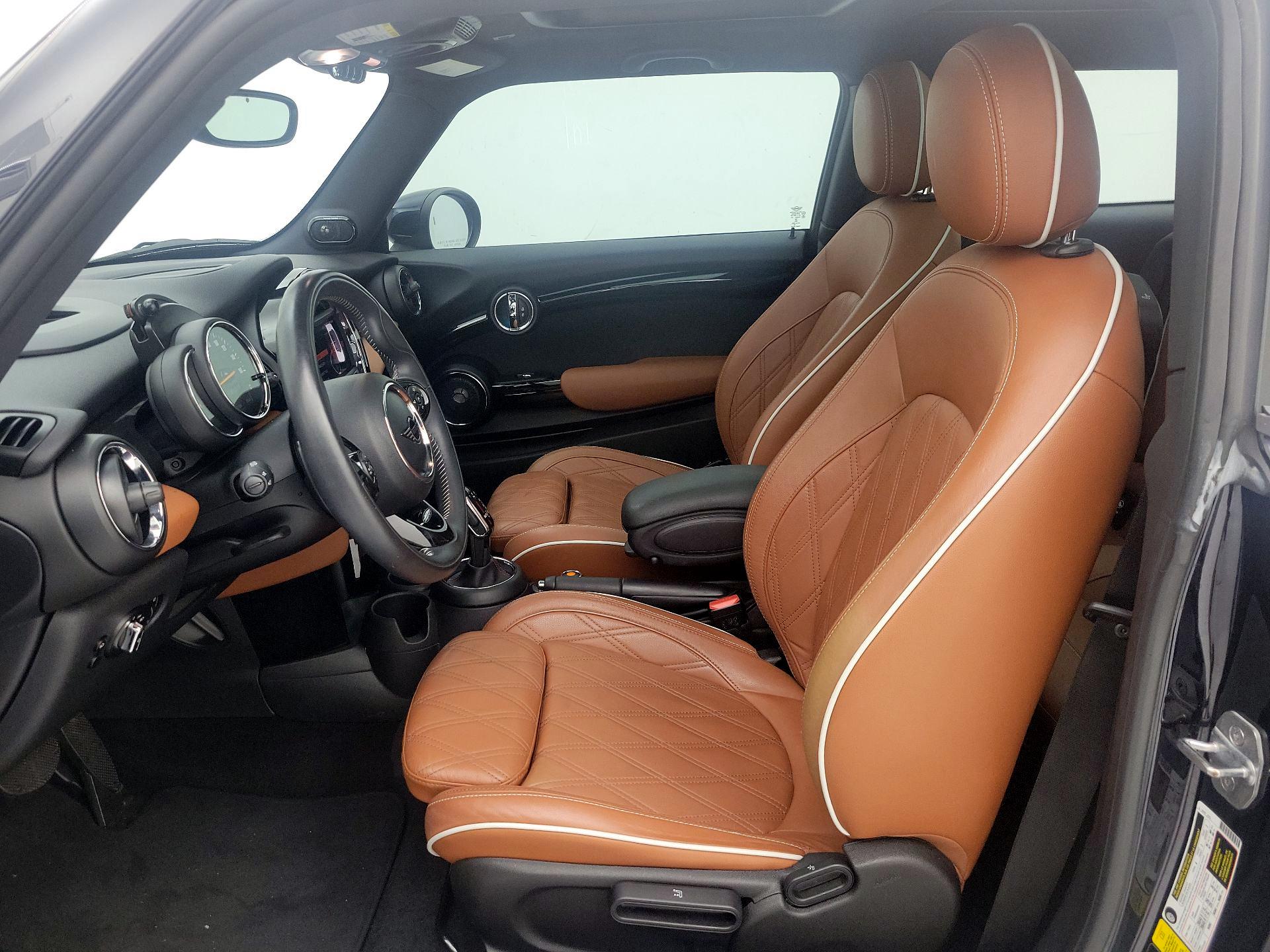 Thumbnail: 2020 MINI Cooper Hardtop - 11