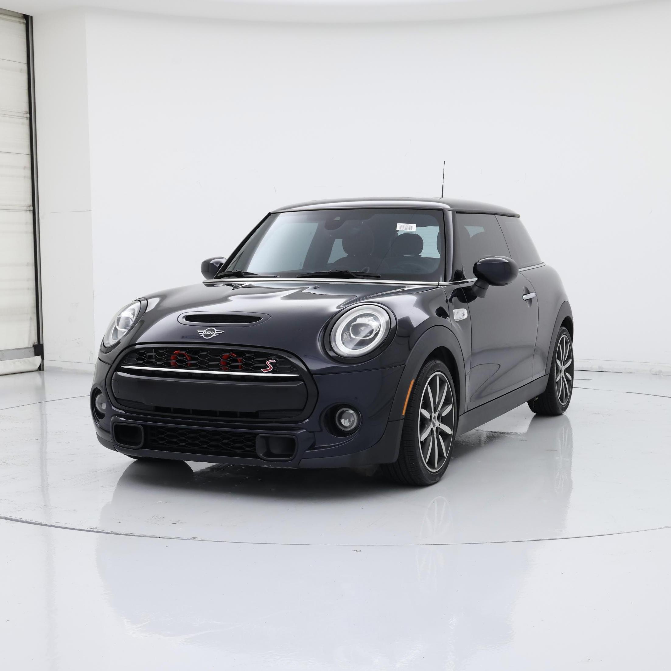 Thumbnail: 2020 MINI Cooper Hardtop - 4