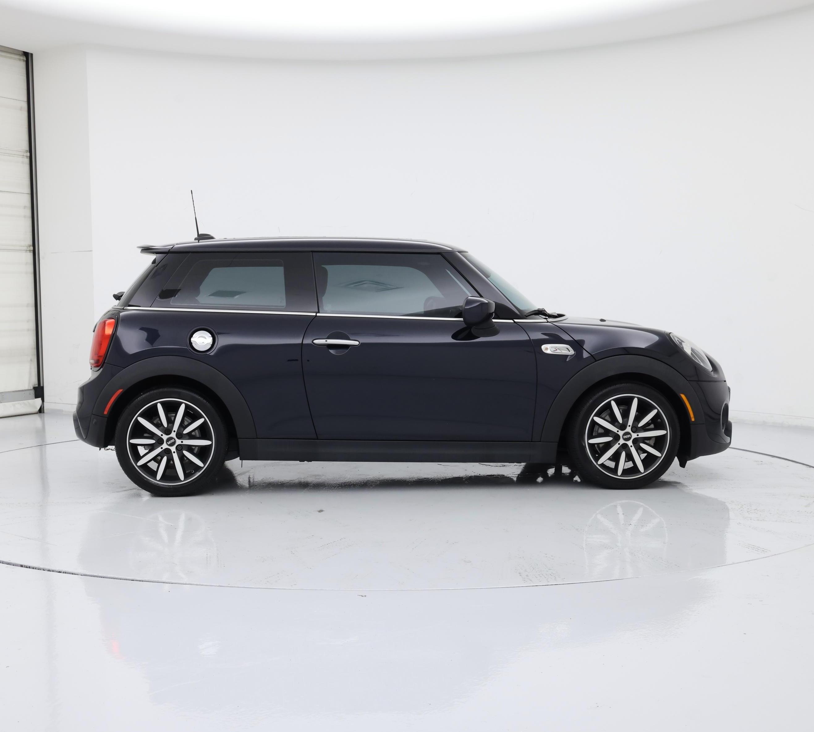 Thumbnail: 2020 MINI Cooper Hardtop - 7