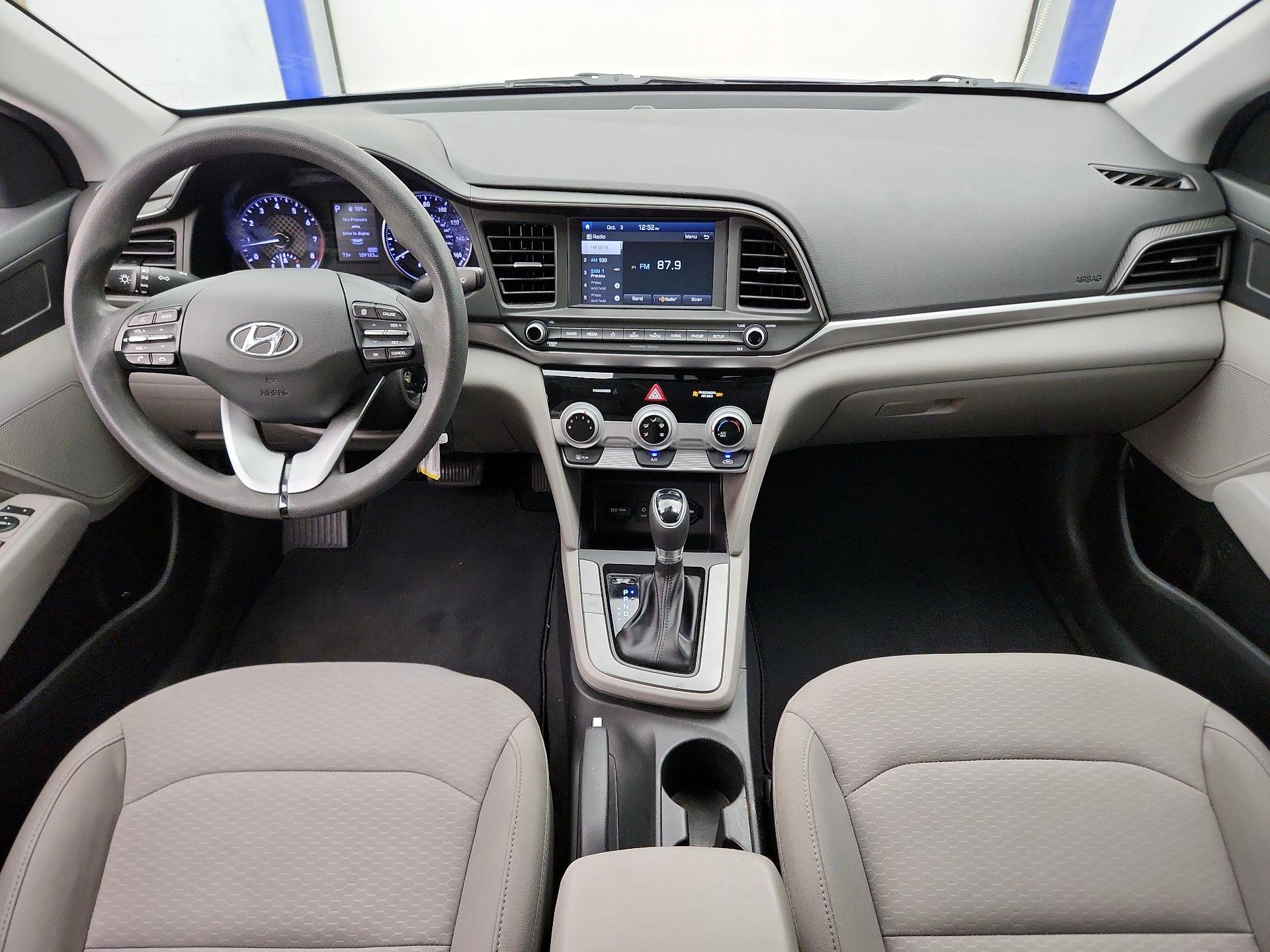 Thumbnail: 2019 Hyundai Elantra - 9