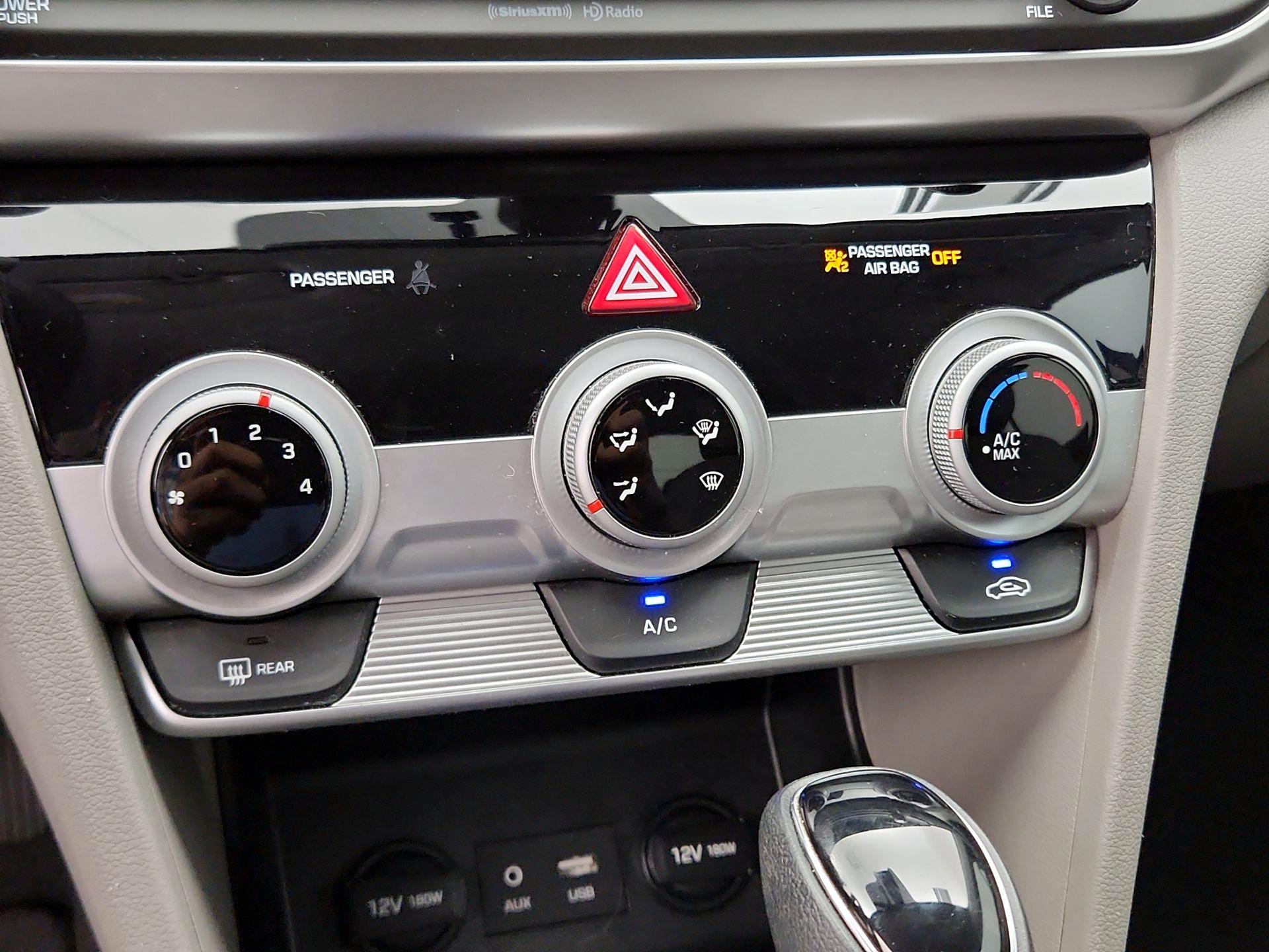 Thumbnail: 2019 Hyundai Elantra - 16