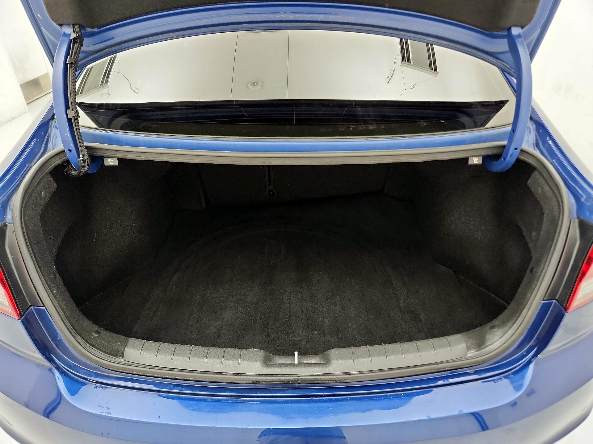 Thumbnail: 2019 Hyundai Elantra - 20