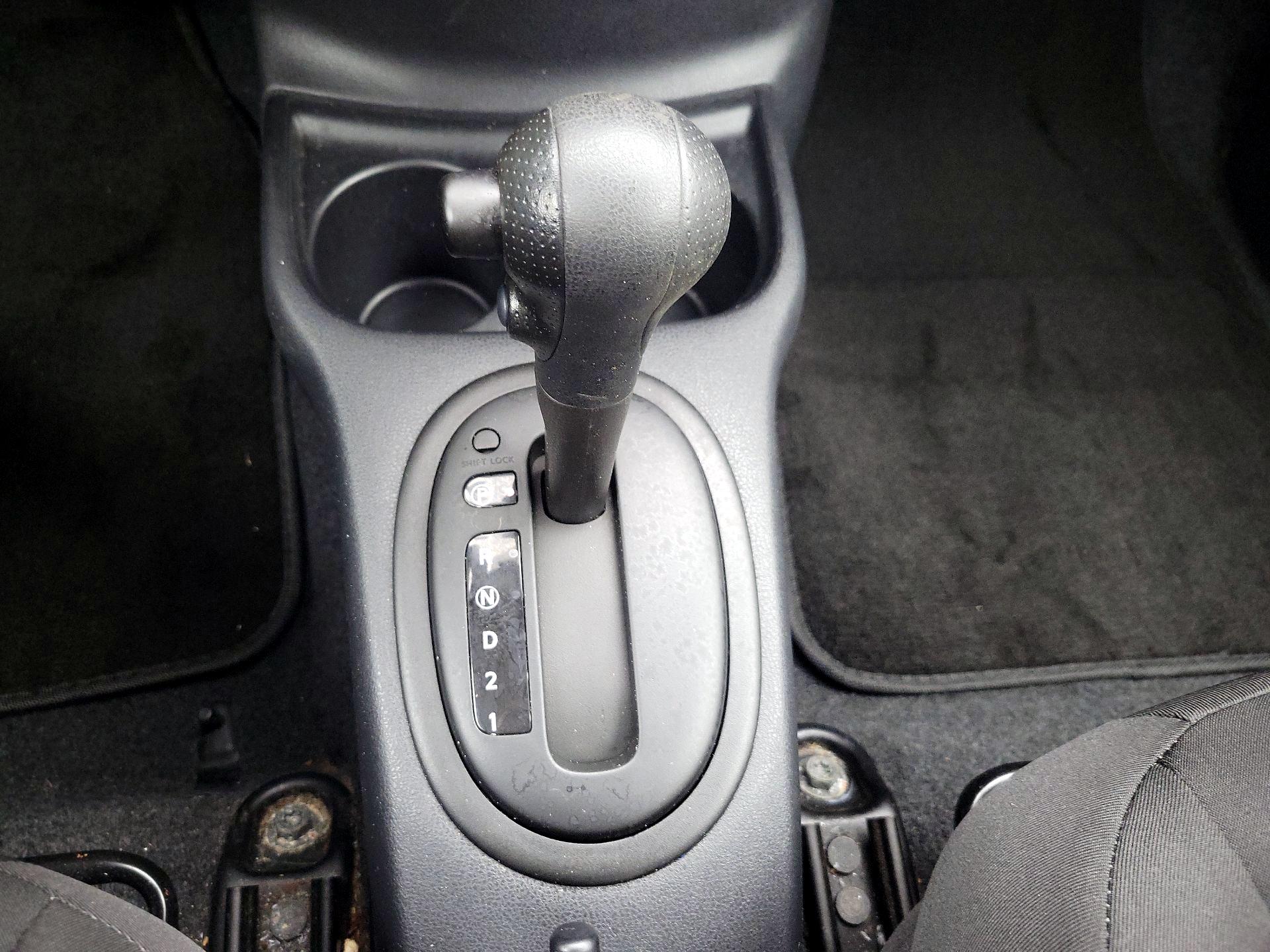 Thumbnail: 2015 Nissan Versa - 16