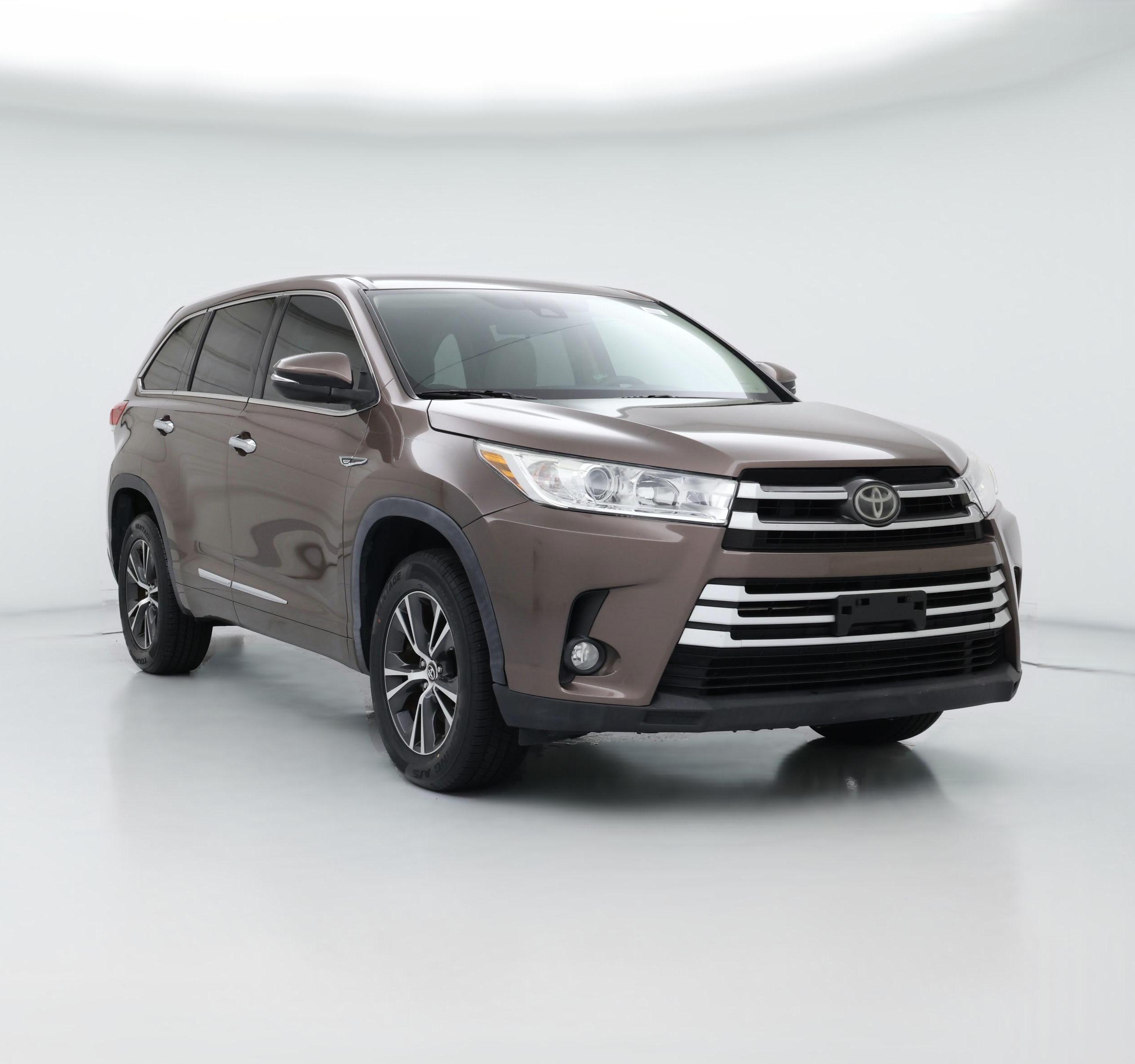 Thumbnail: 2017 Toyota Highlander - 1