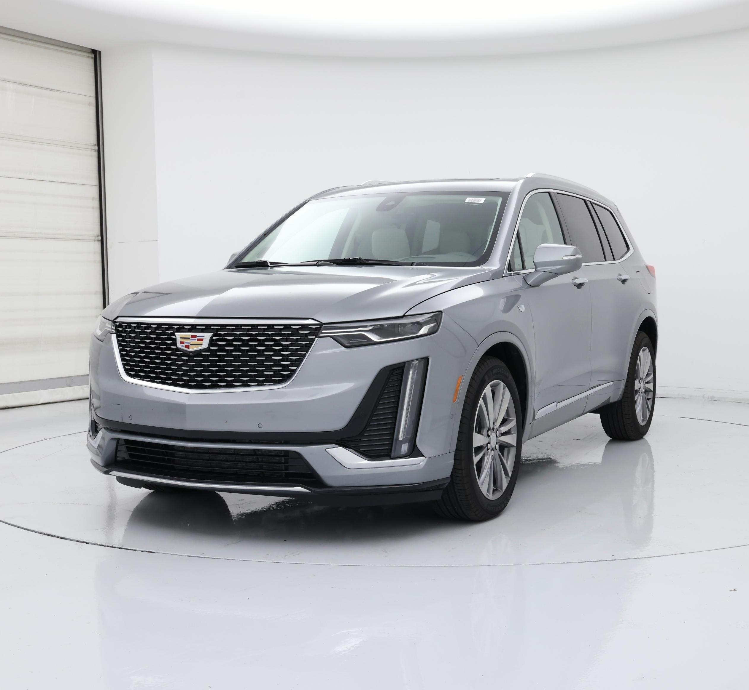 Thumbnail: 2025 Cadillac XT6 - 4