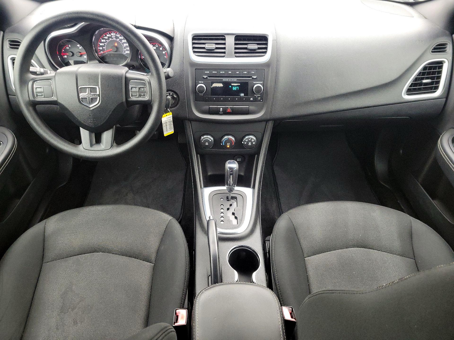 Thumbnail: 2014 Dodge Avenger - 9
