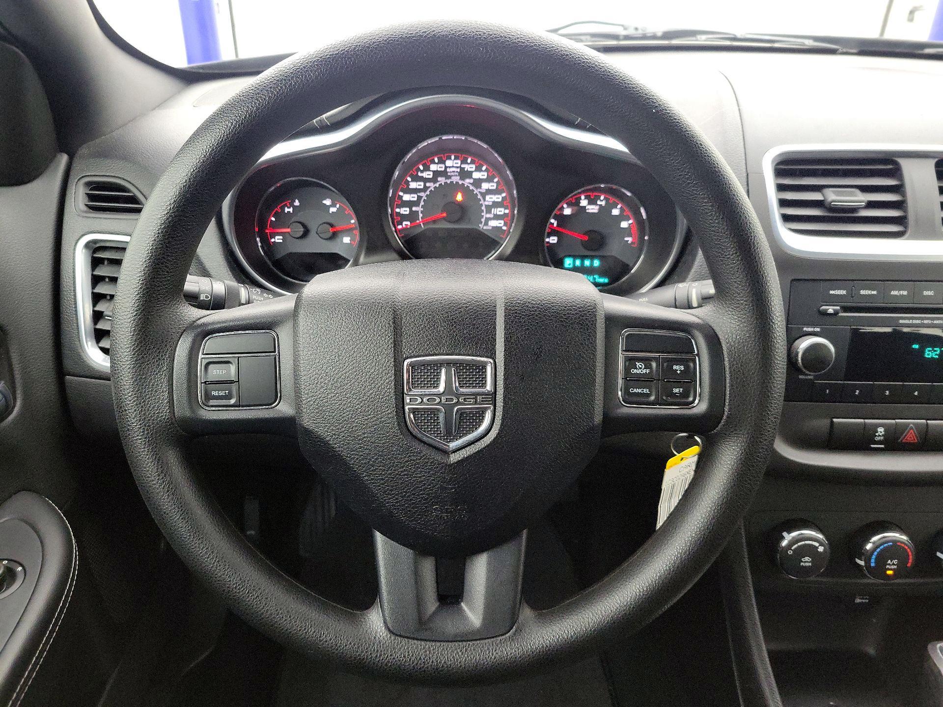 Thumbnail: 2014 Dodge Avenger - 10