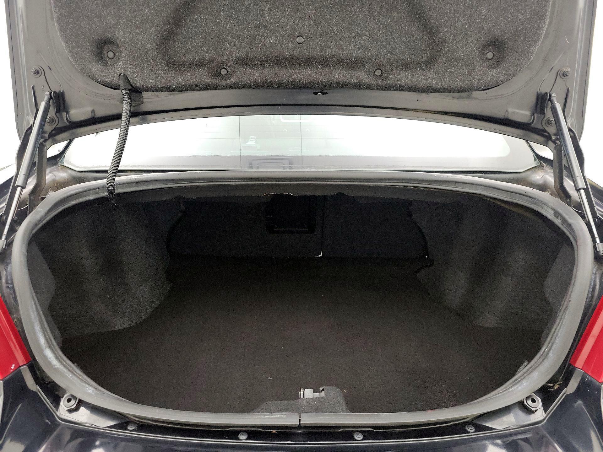 Thumbnail: 2014 Dodge Avenger - 18