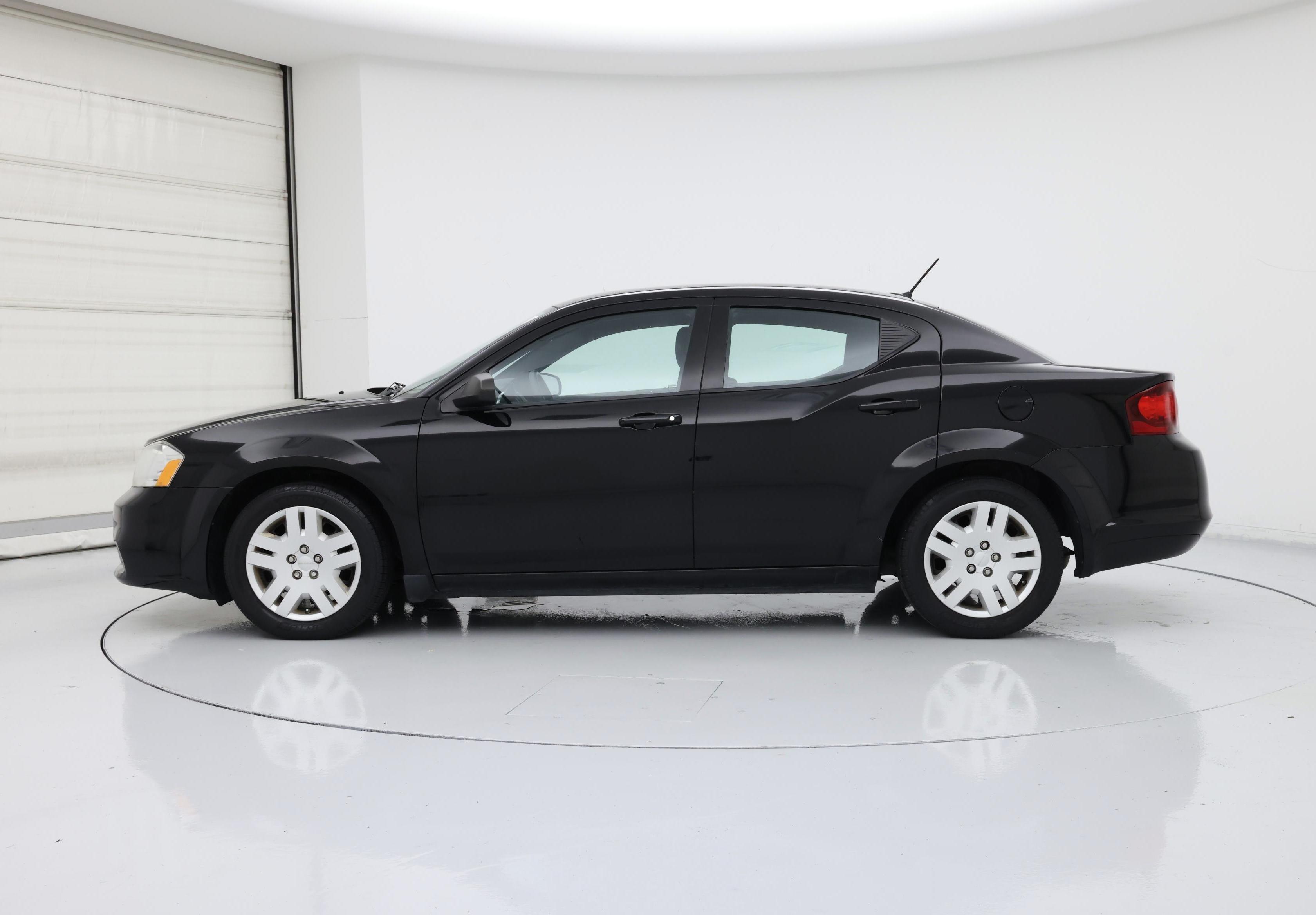 Thumbnail: 2014 Dodge Avenger - 3