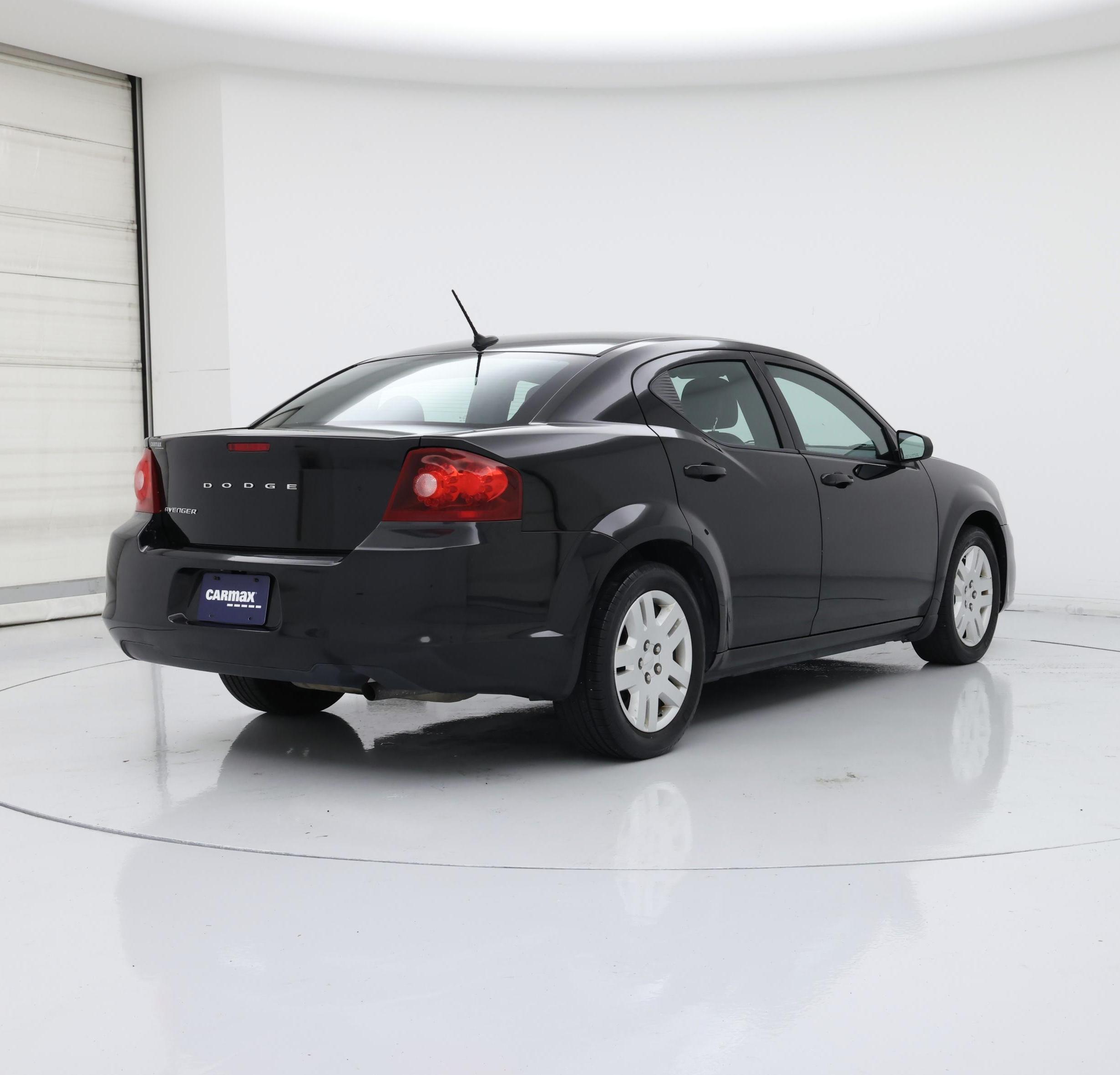 Thumbnail: 2014 Dodge Avenger - 8