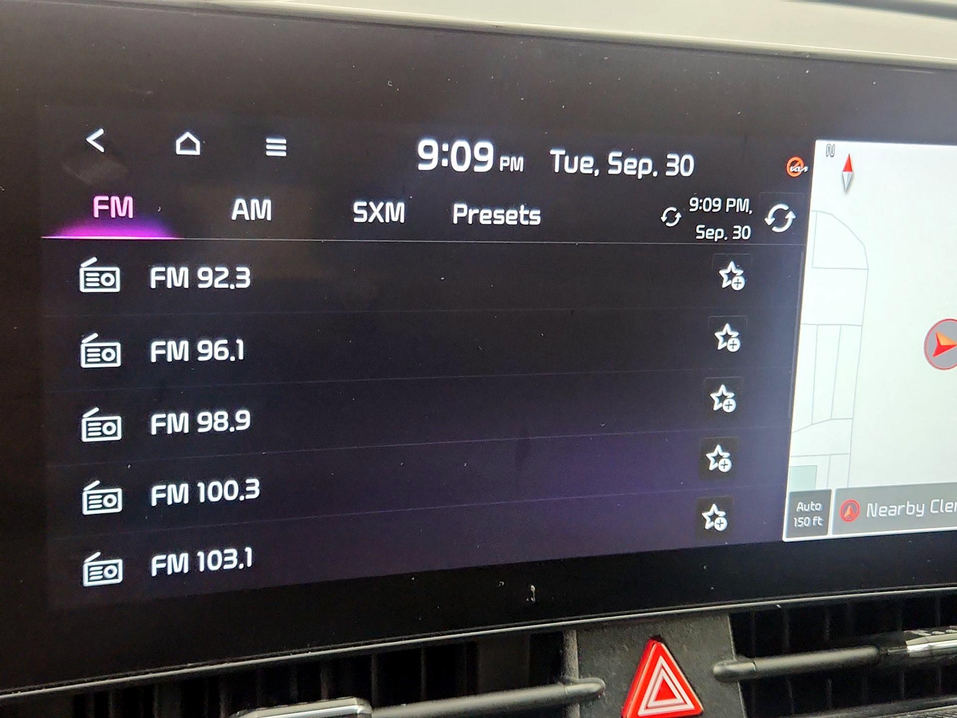 Thumbnail: 2023 Kia Sportage - 16